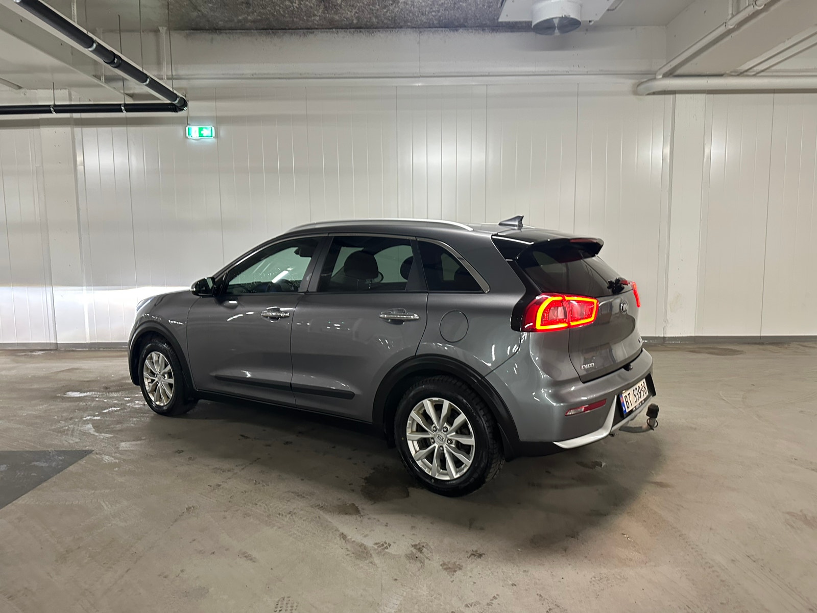 Kia Niro Hybrid DCT, 141hp, 2017