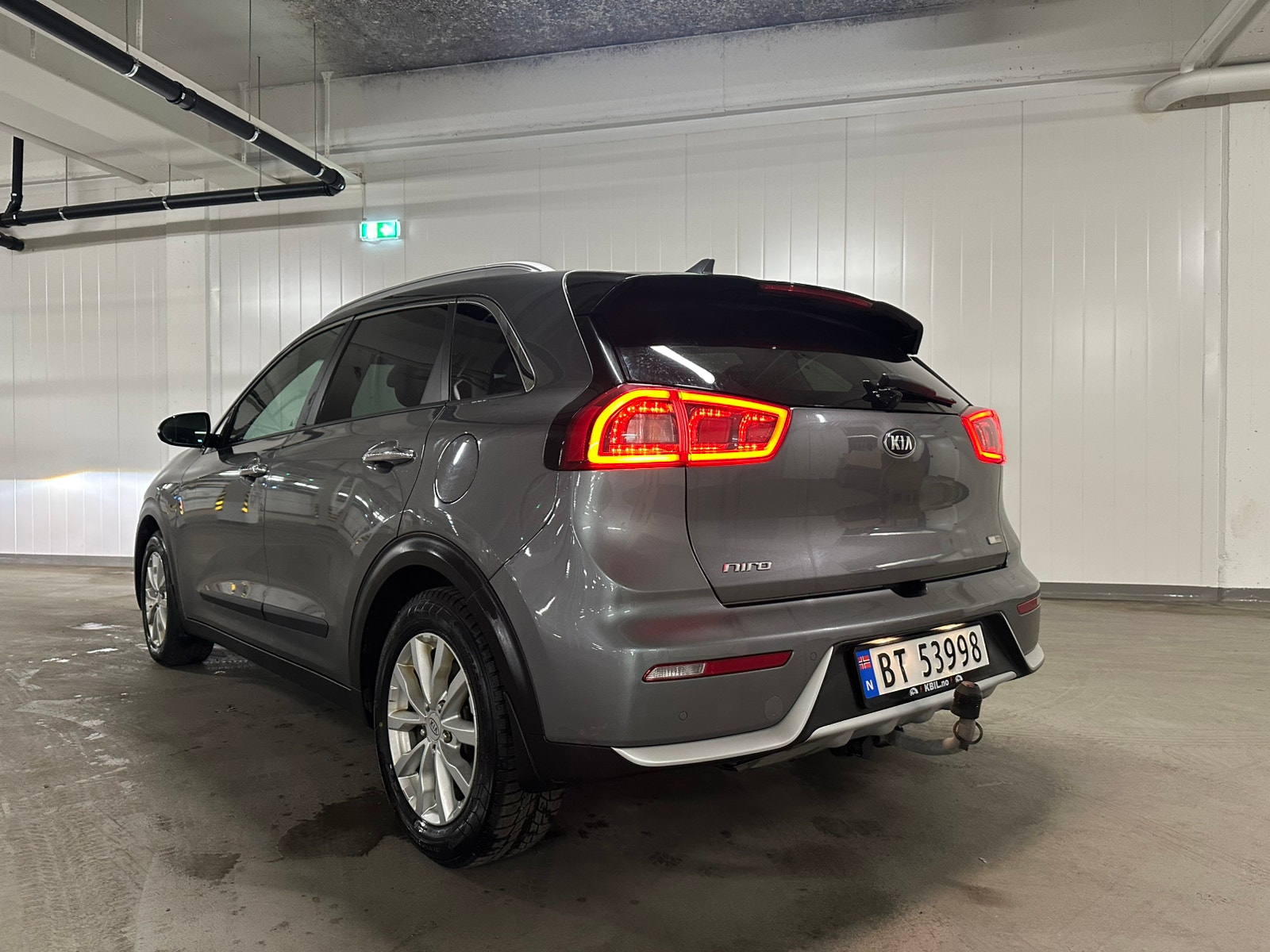 Kia Niro Hybrid DCT, 141hp, 2017