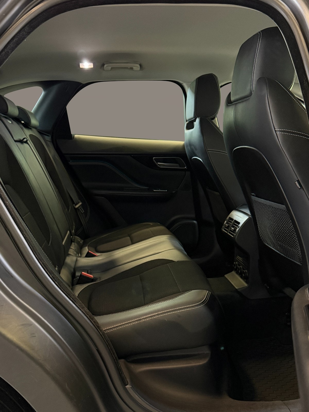 Jaguar F-Pace 20d AWD Automatic, 8-trins, 180ps, 2018