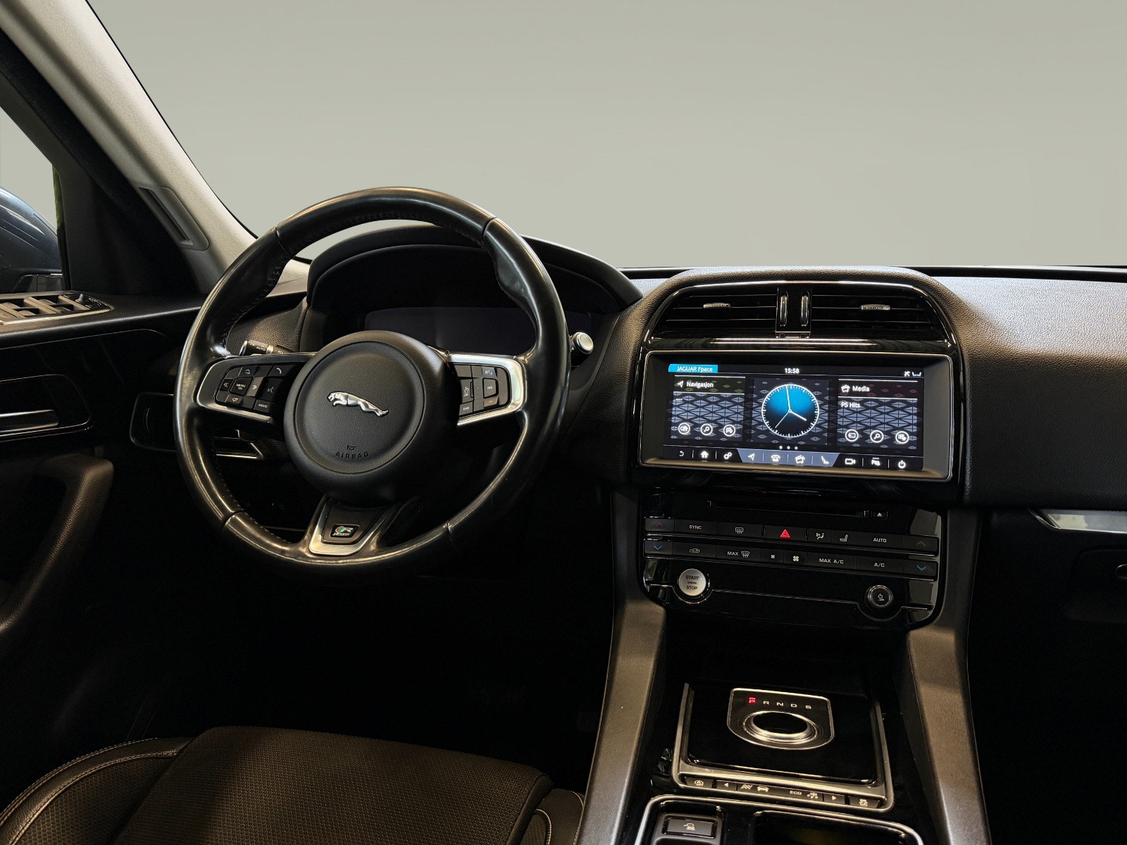 Jaguar F-Pace 20d AWD Automatic, 8-trins, 180ps, 2018