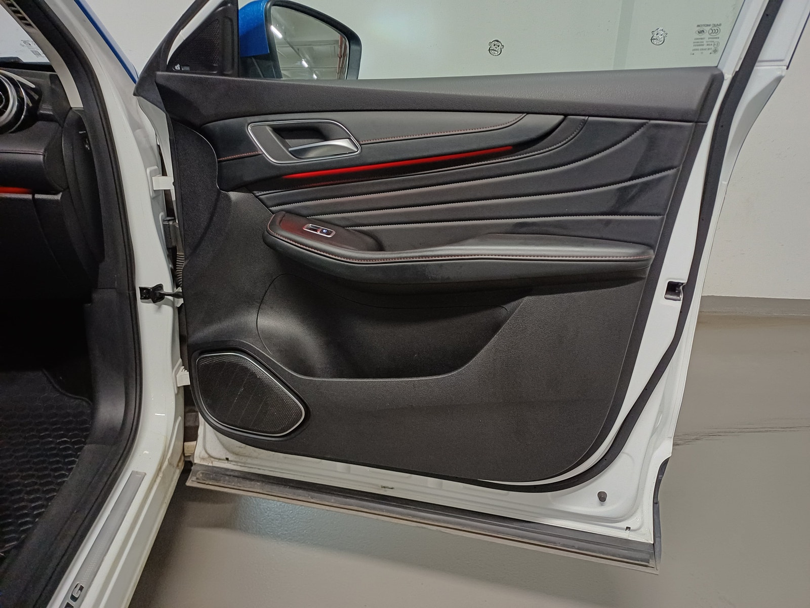 MG EHS PHEV EDU II, 10-trins, 258ps, 2021