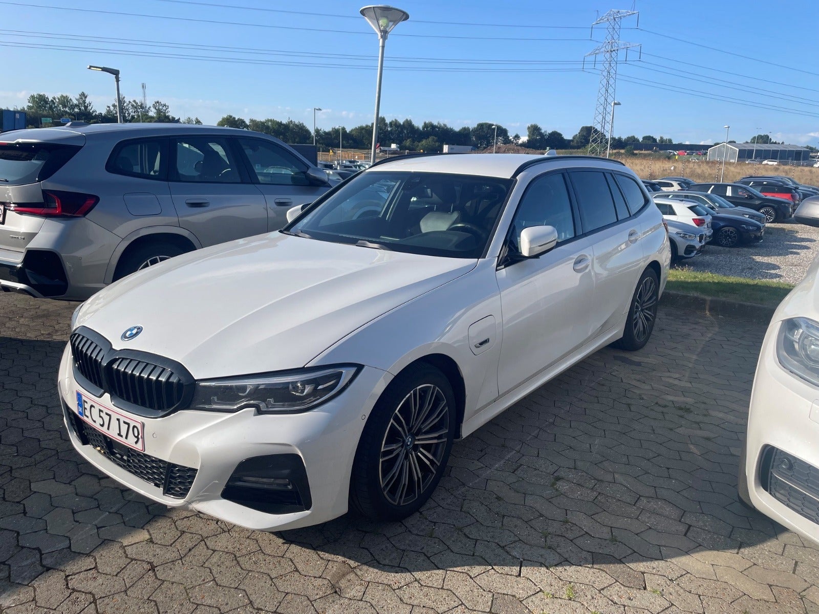 BMW 330e Touring Steptronic, 292hk, 2022
