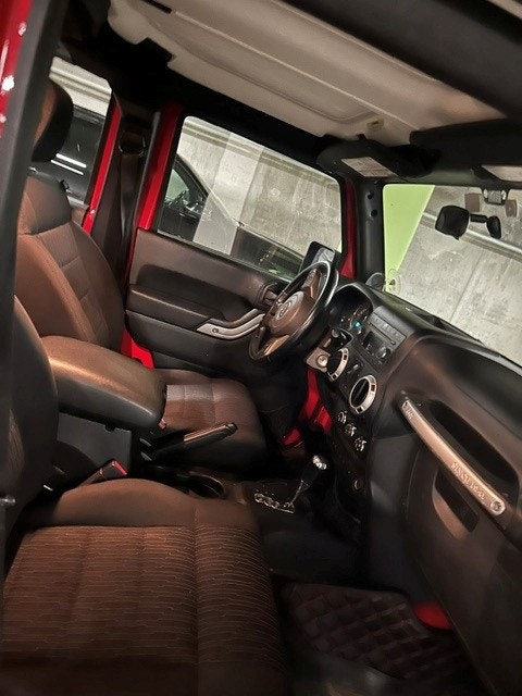 Jeep Wrangler Unlimited 2.8 4WD Automatic, 200hp, 2012