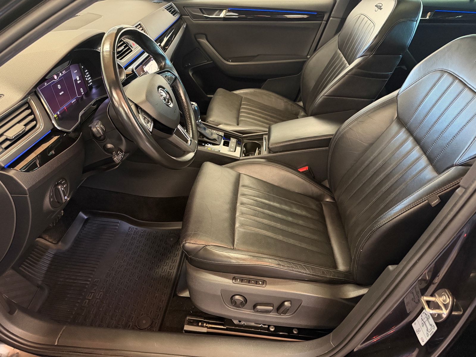 Škoda Superb Combi 2.0 TDI 4x4 SCR DSG Sequential, 190hp, 2019