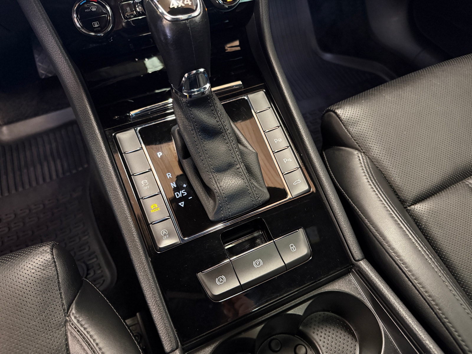 Škoda Superb Combi 2.0 TDI 4x4 SCR DSG Sequential, 190hp, 2019