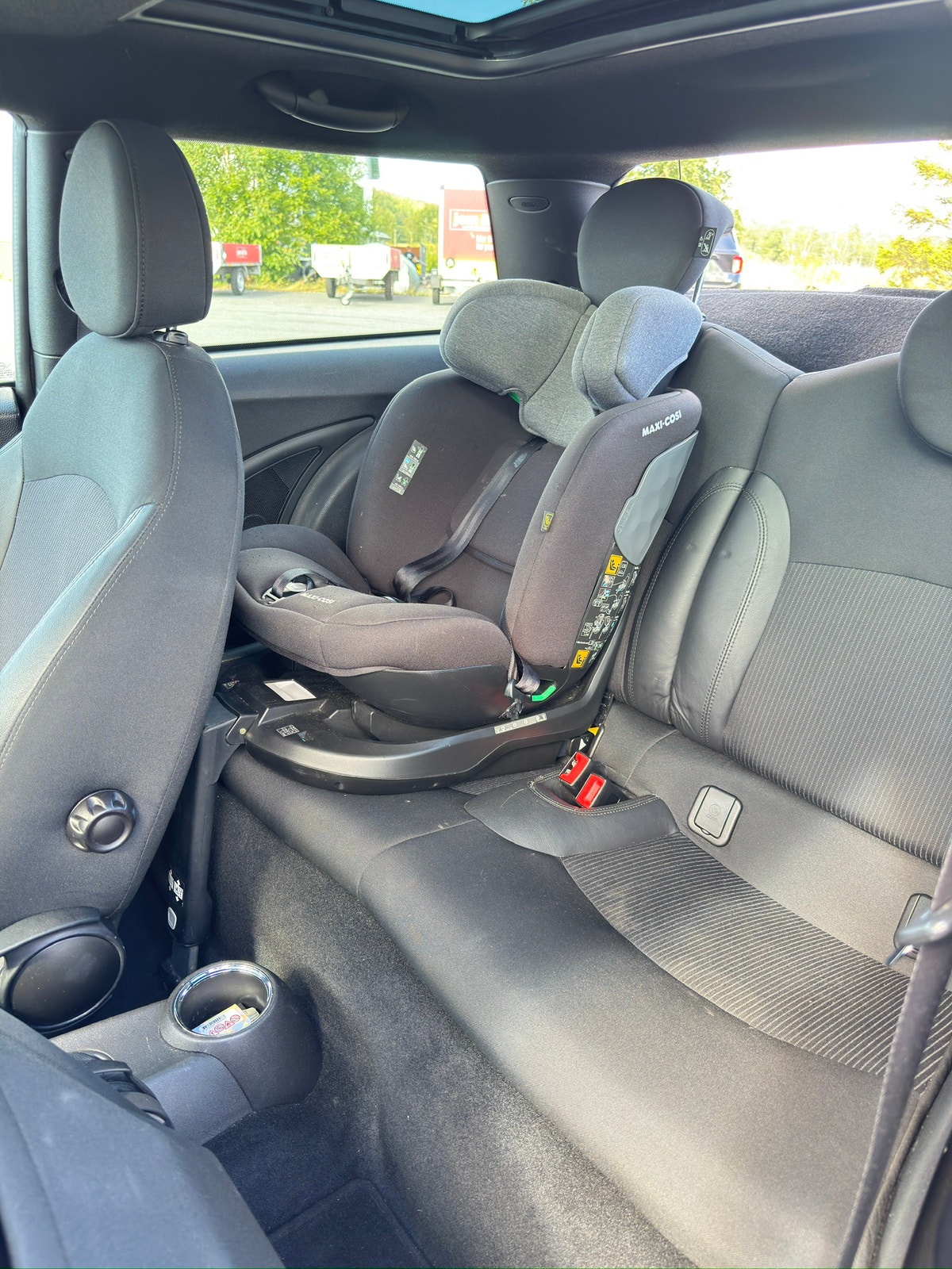 MINI Cooper D Manual, 112hp, 2011