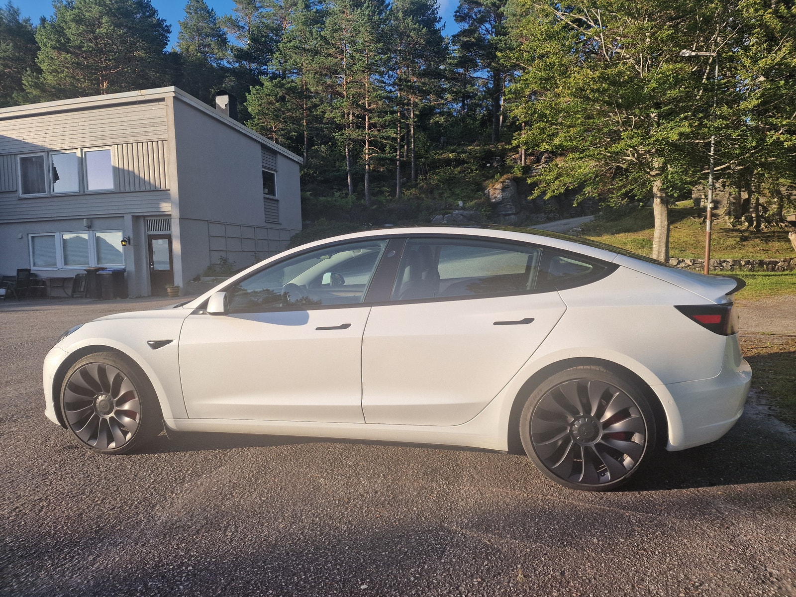 Tesla Model 3 Performance, 534ps, 2022
