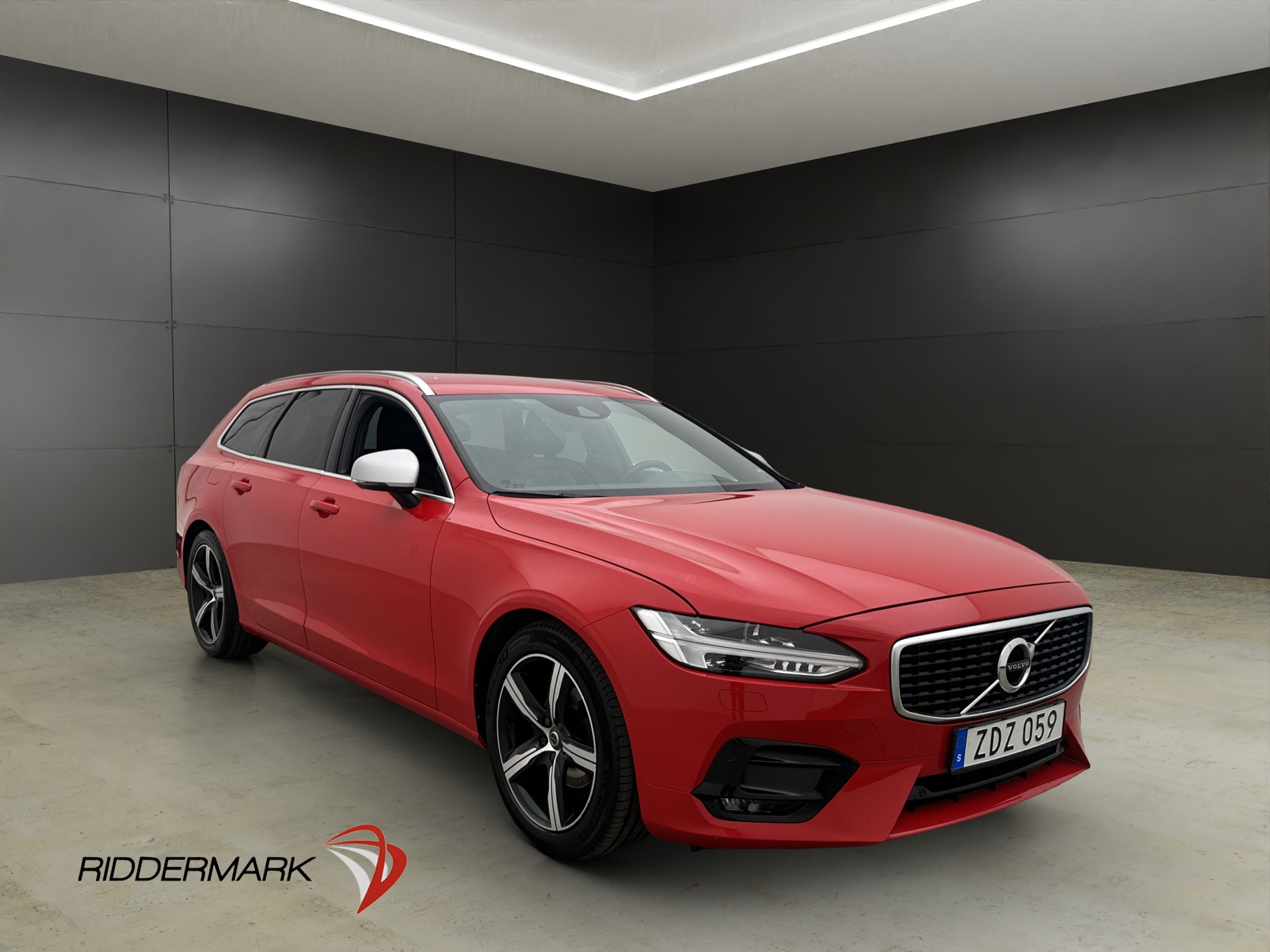 Volvo V90 D4 Geartronic, 8-trinn, 190hk, 2018