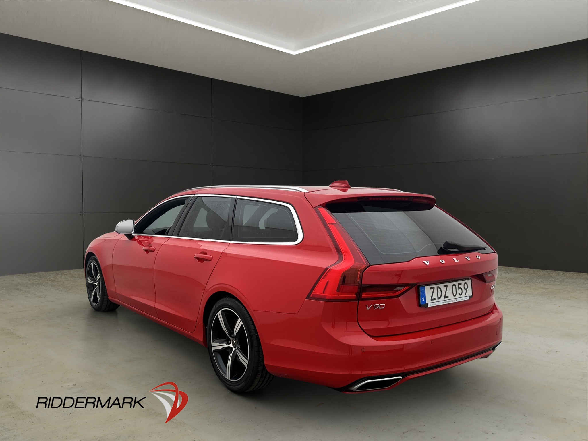 Volvo V90 D4 Geartronic, 8-trinn, 190hk, 2018