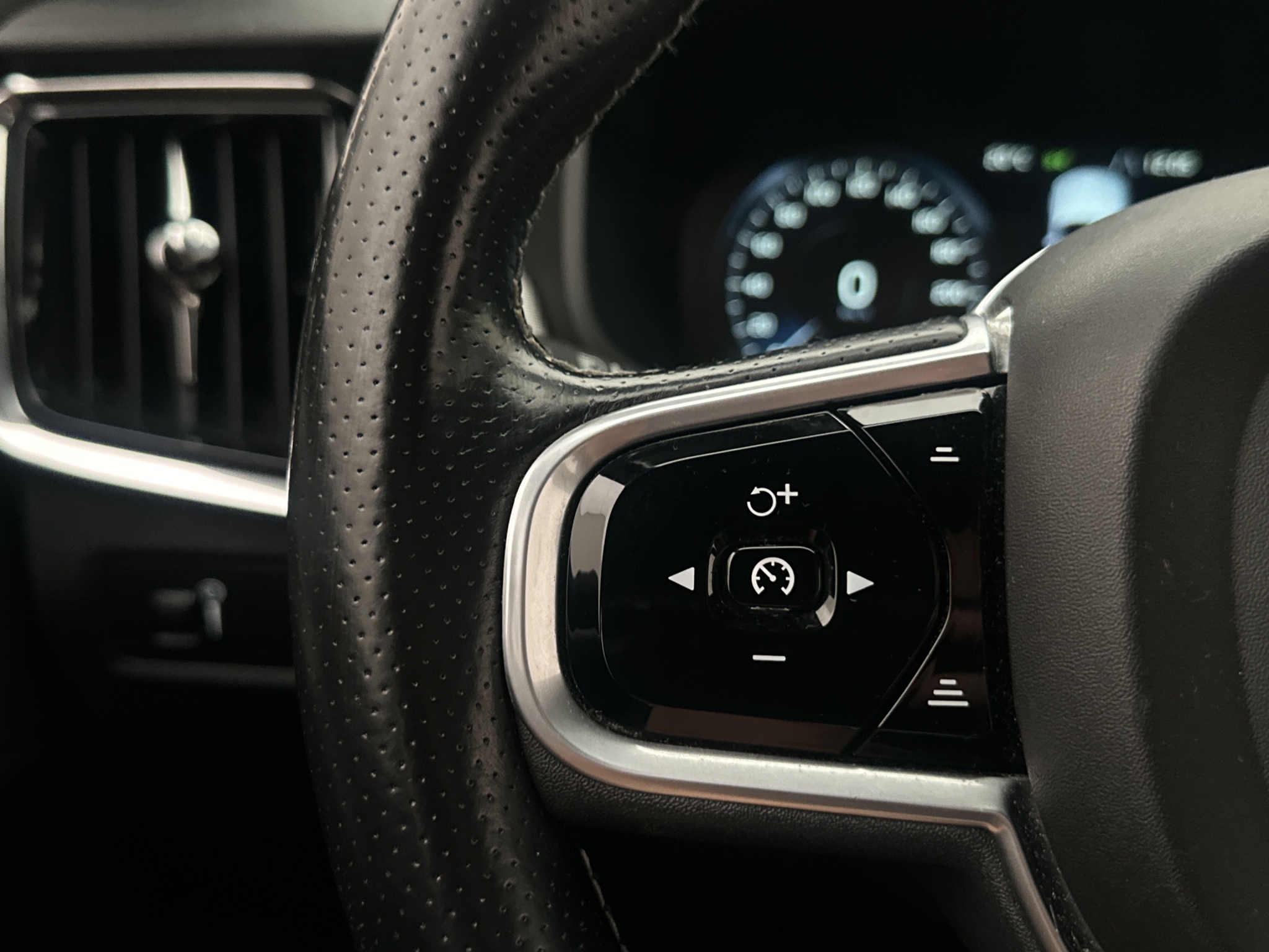 Volvo V90 D4 Geartronic, 8-trinn, 190hk, 2018