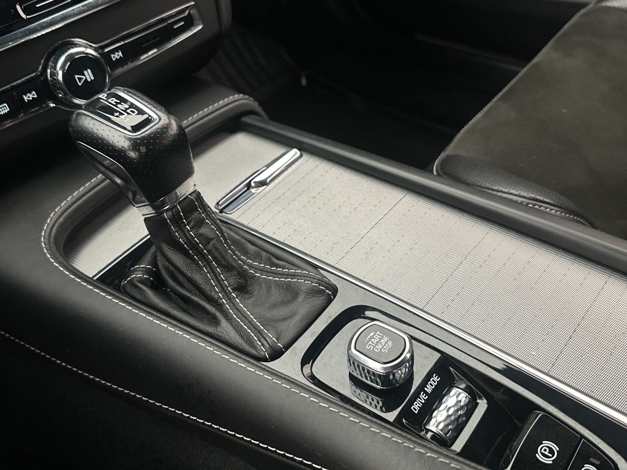 Volvo V90 D4 Geartronic, 8-trinn, 190hk, 2018