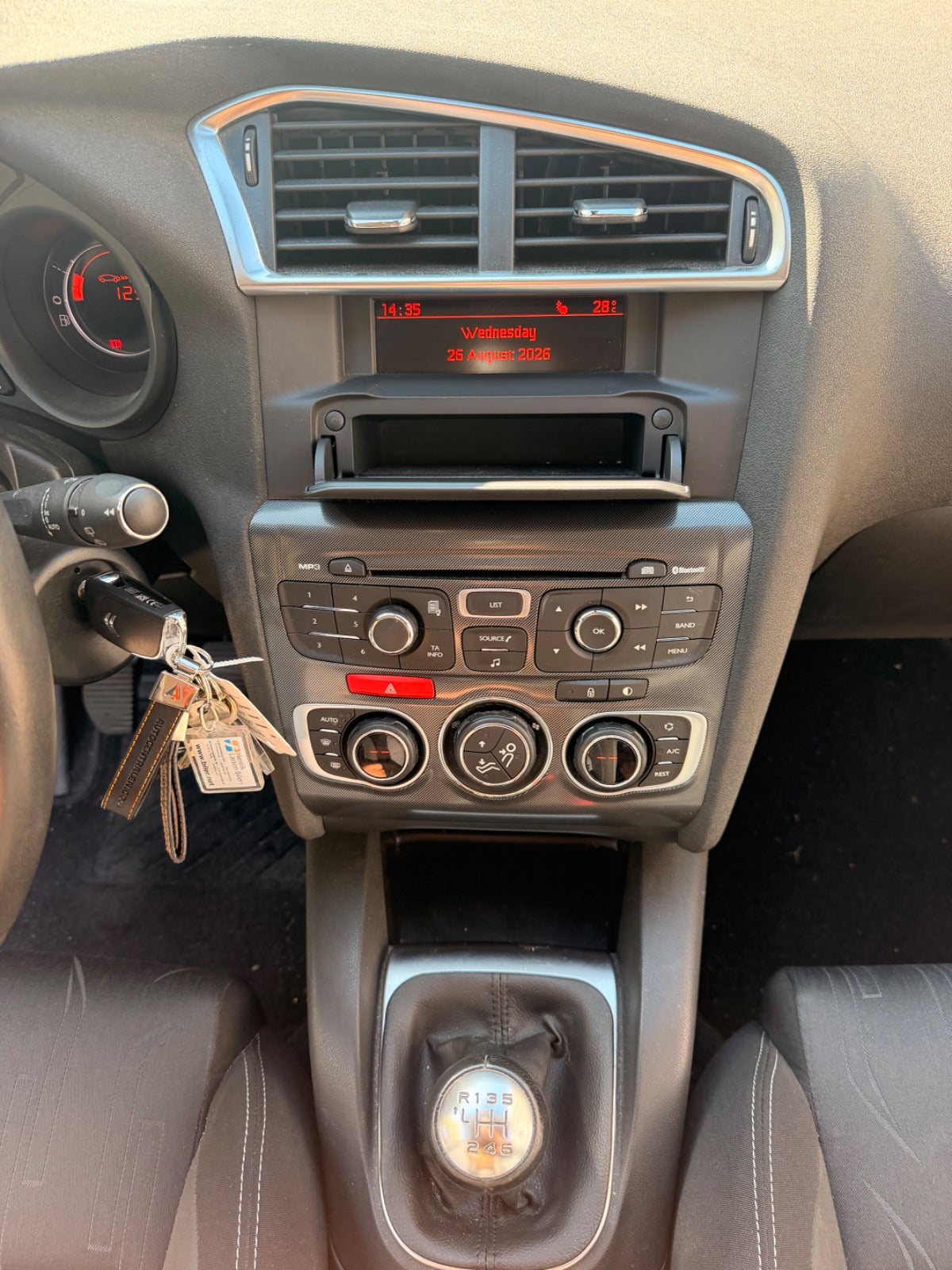 Citroën C4 1.2 e-THP Manuell, 6-trinn, 130hk, 2014