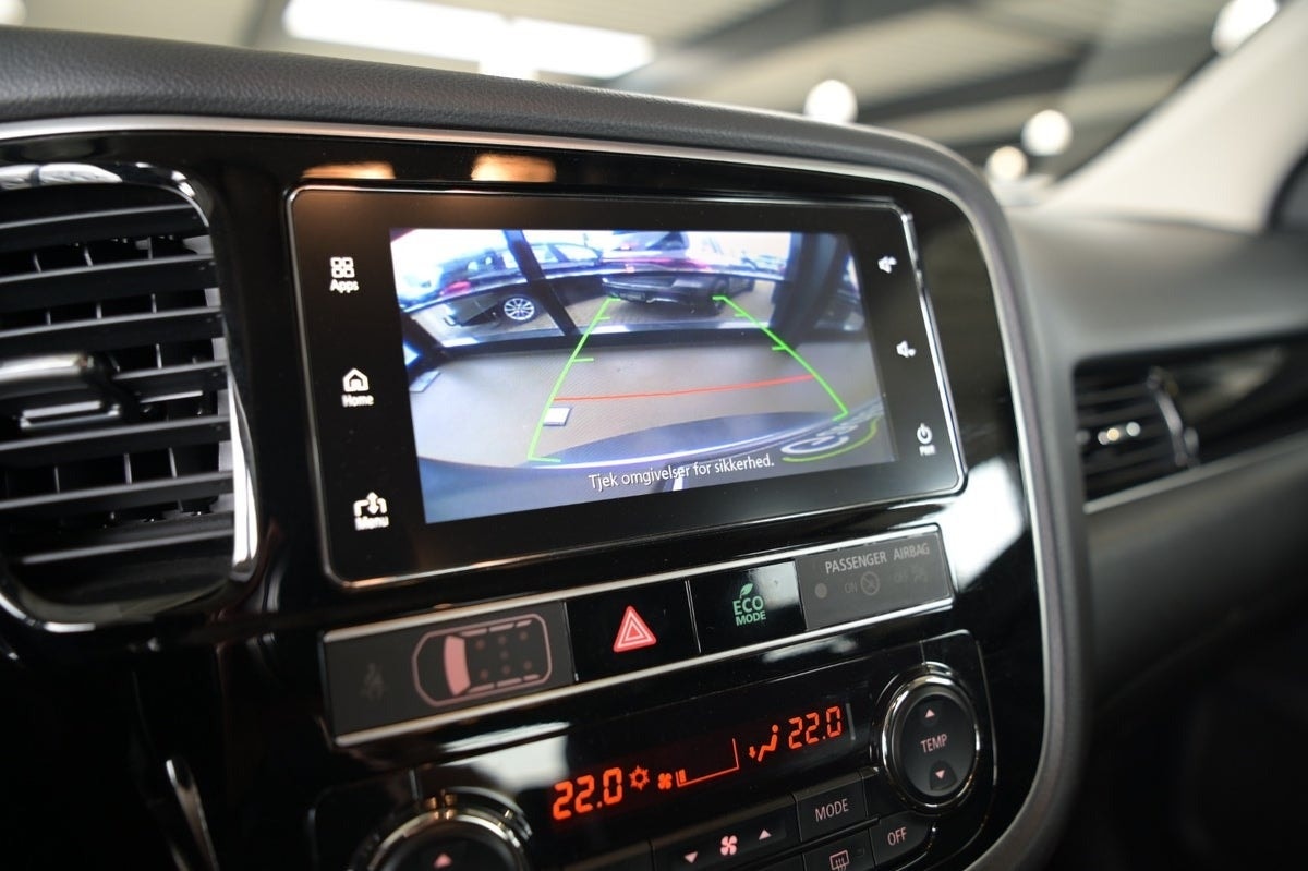 Mitsubishi Outlander PHEV CVT, 224hp, 2019