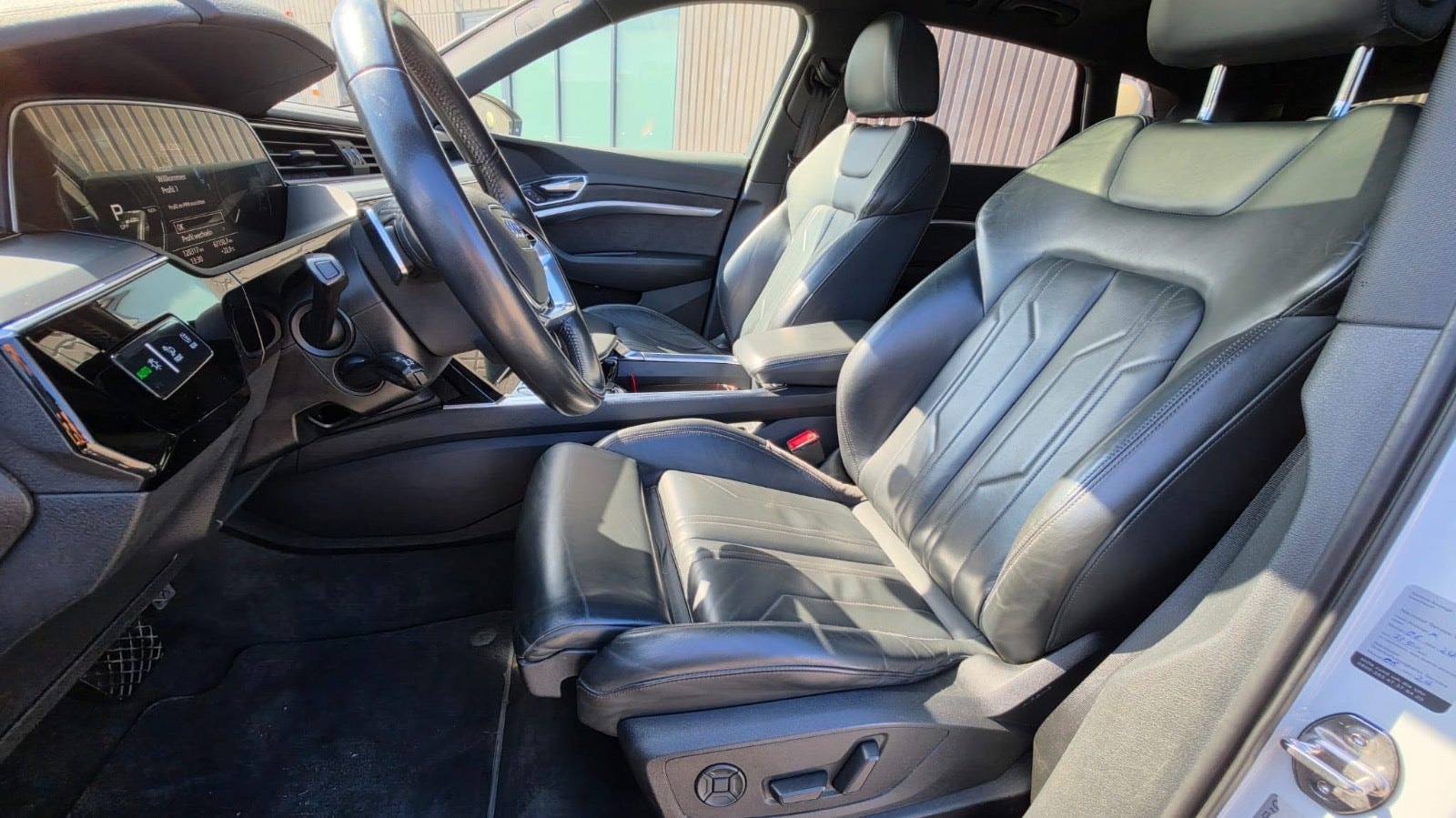 Audi e-tron 55 quattro, 408ps, 2019