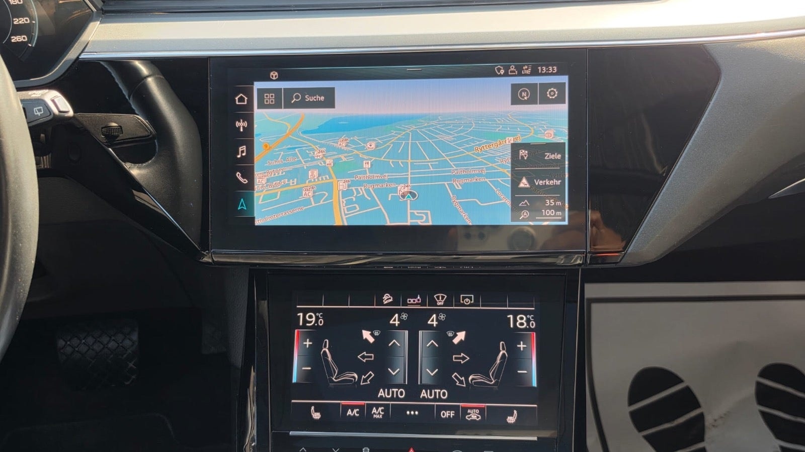 Audi e-tron 55 quattro, 408ps, 2019