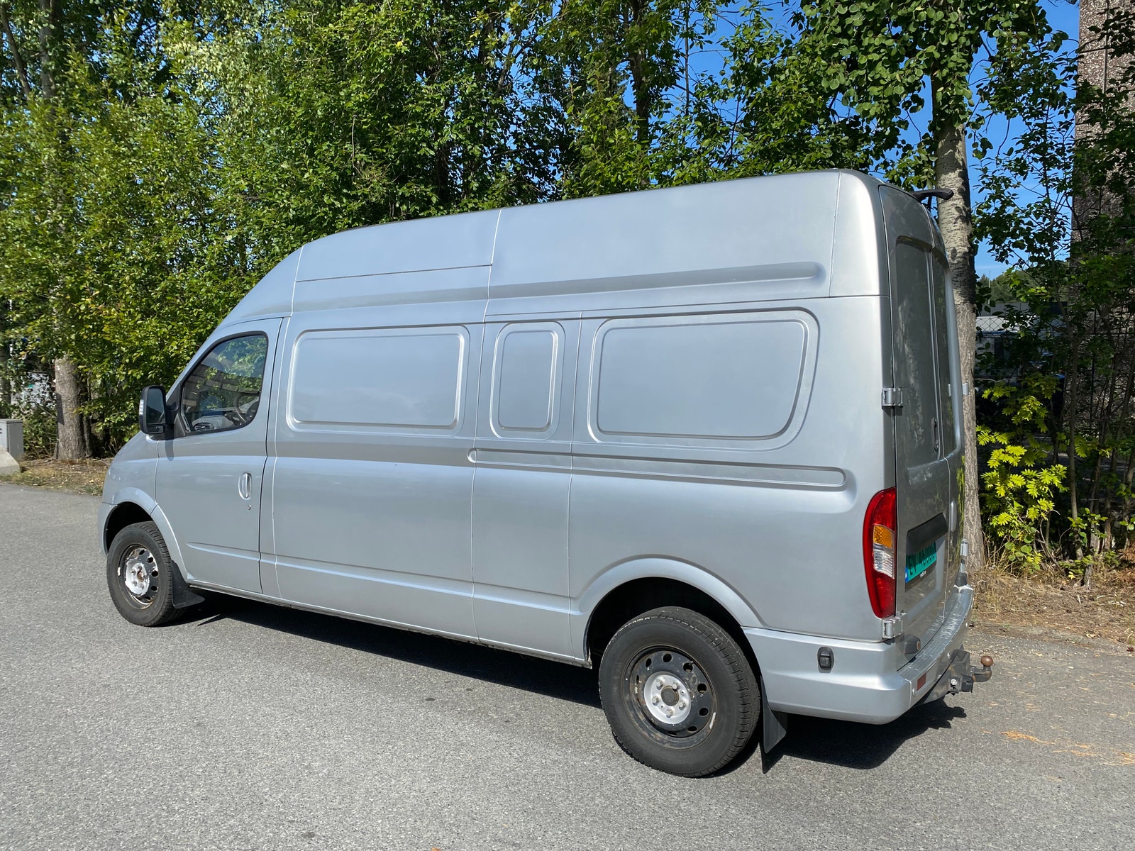 Maxus EV80 56 kWh, 136ps, 2018