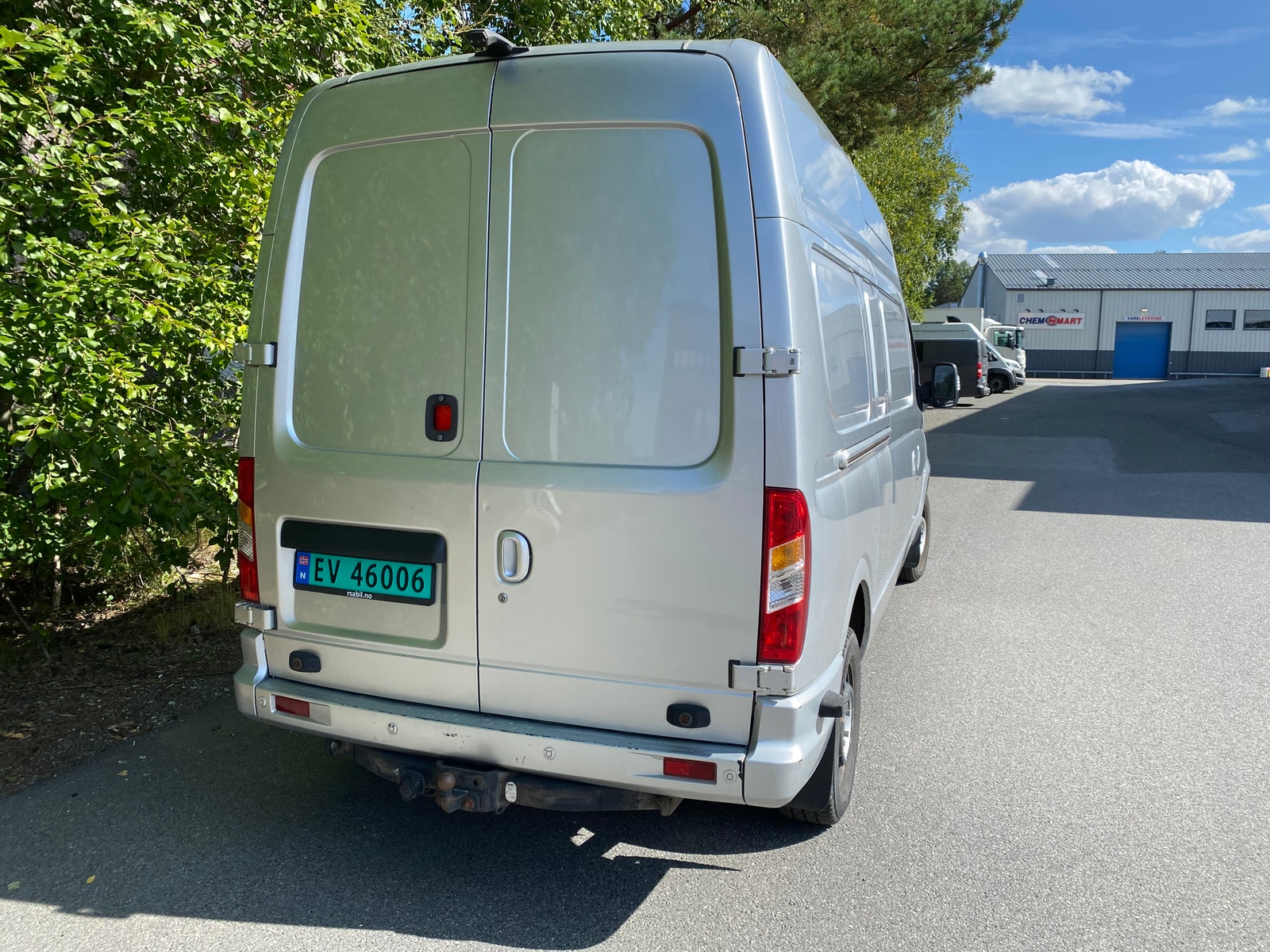 Maxus EV80 56 kWh, 136ps, 2018