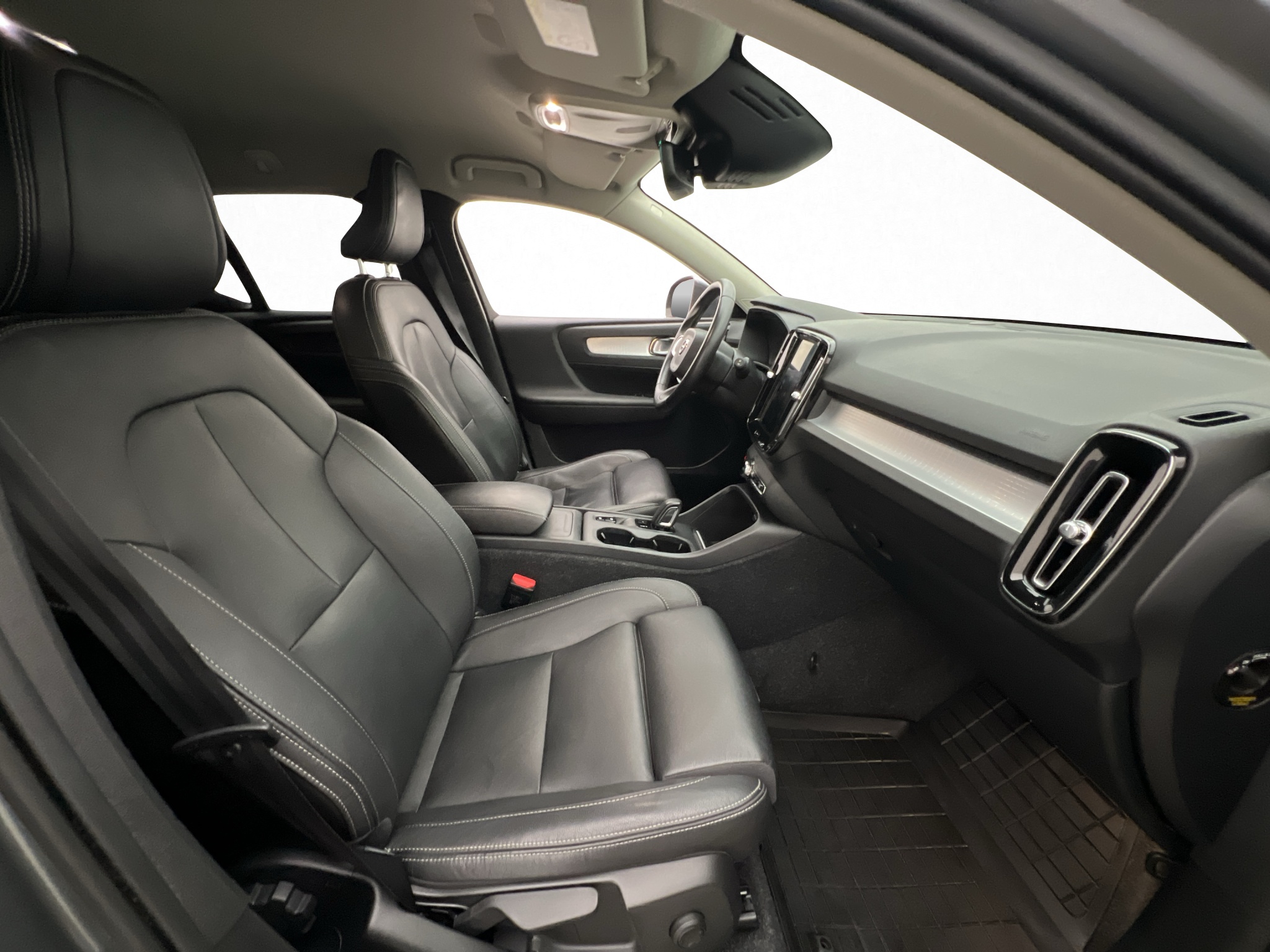 Volvo XC40 D4 AWD Geartronic, 190hp, 2018