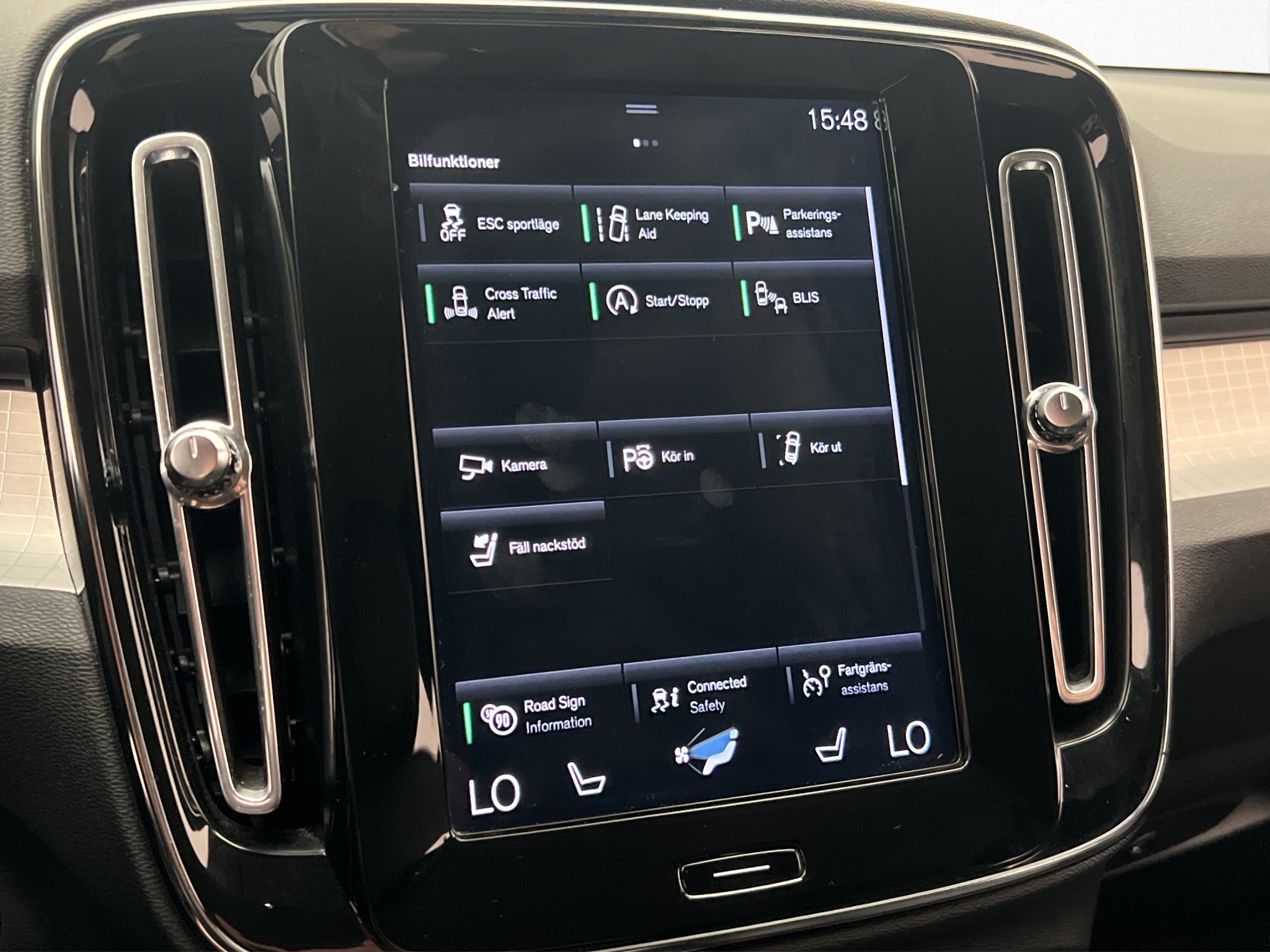 Volvo XC40 D4 AWD Geartronic, 190hp, 2018