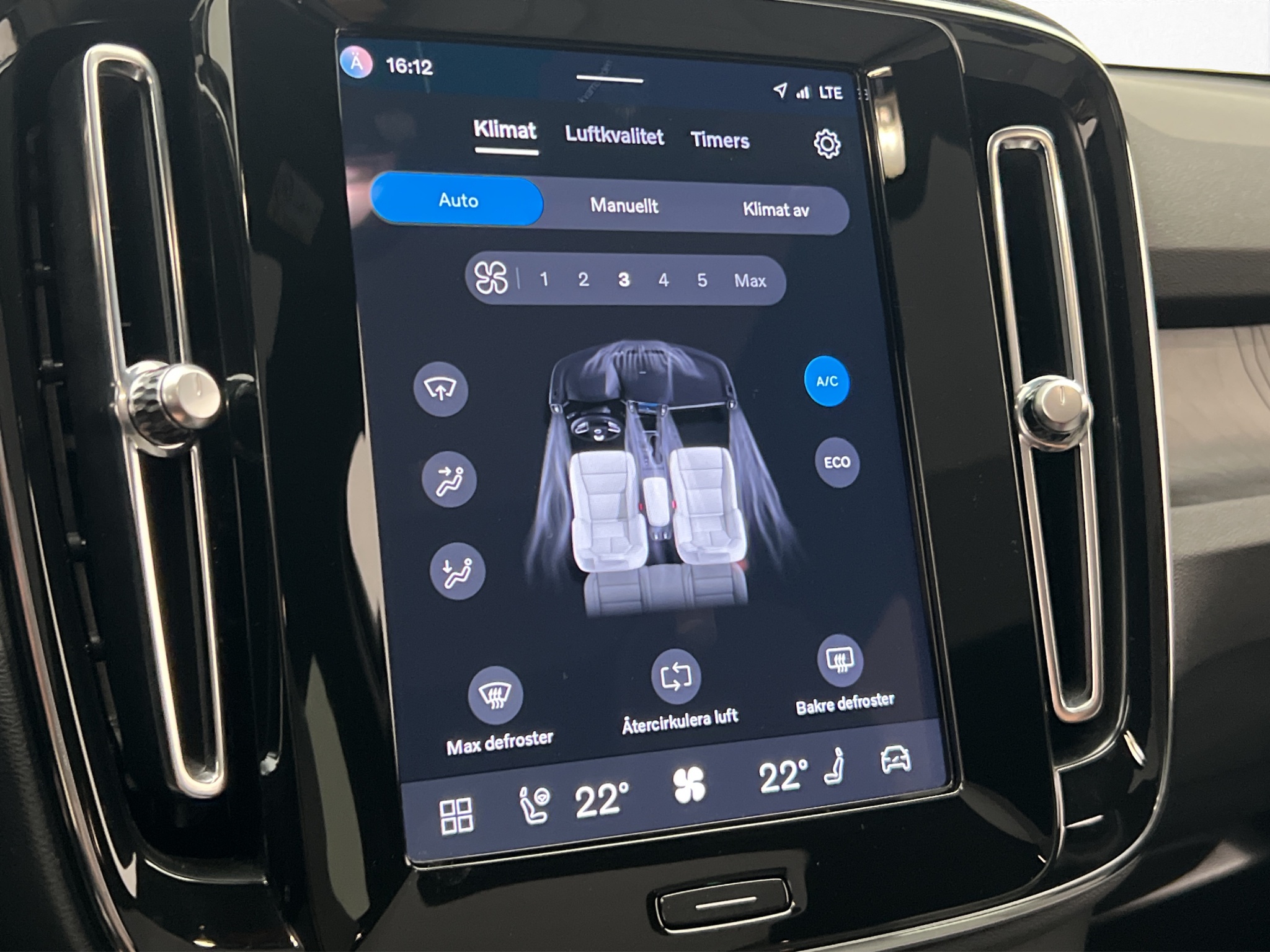 Volvo C40 Recharge Twin, 408hp, 2024