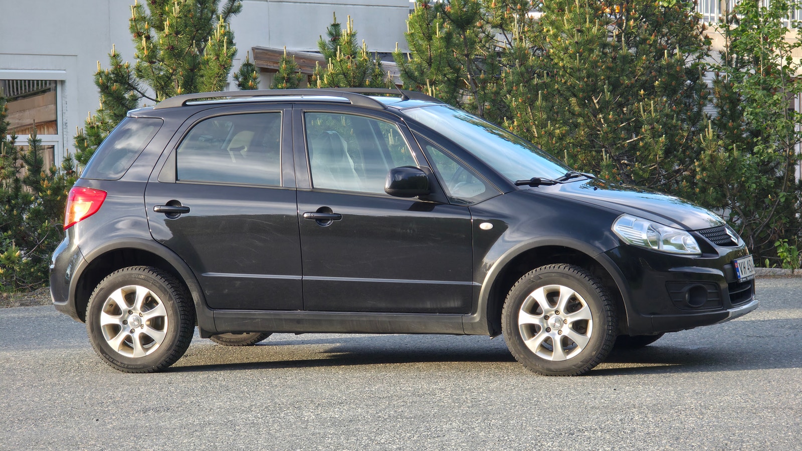 Suzuki SX4 1.6 DOHC 16V VVT 4x4 Manual, 5-trins, 120ps, 2012