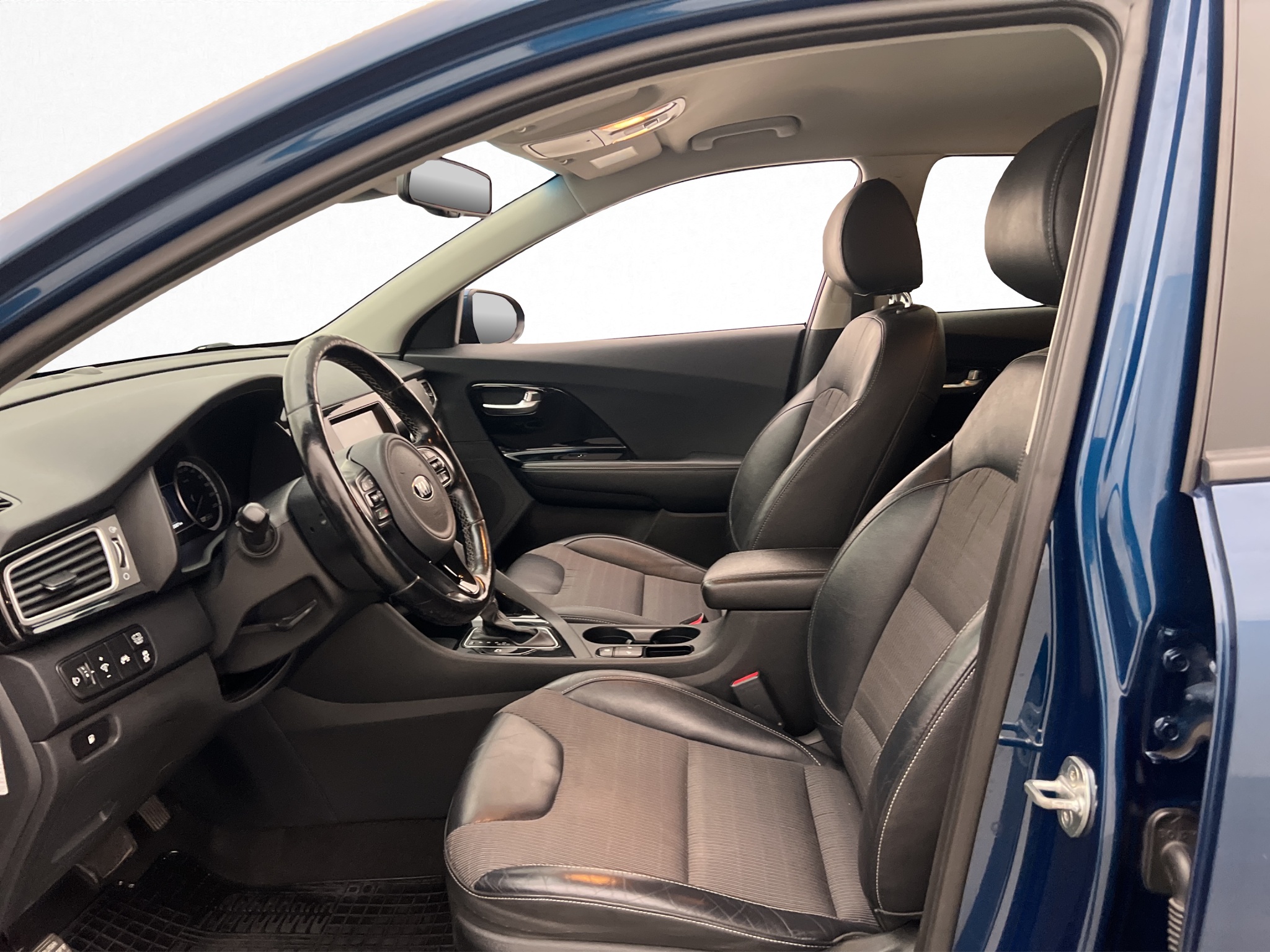 Kia Niro Hybrid DCT, 141hp, 2018