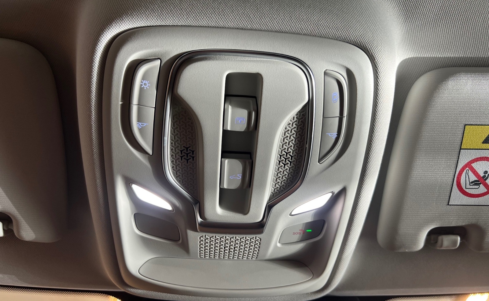 MG Marvel R Performance Automatic, 2-trins, 288ps, 2024