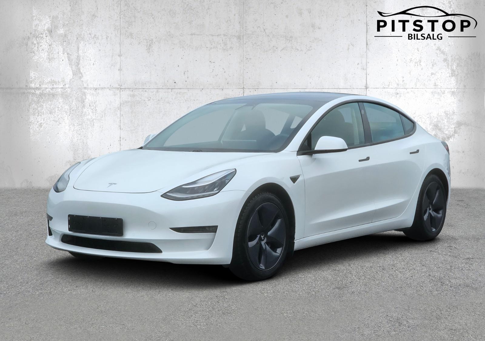 Tesla Model 3 Standard Range Plus, 325ps, 2021