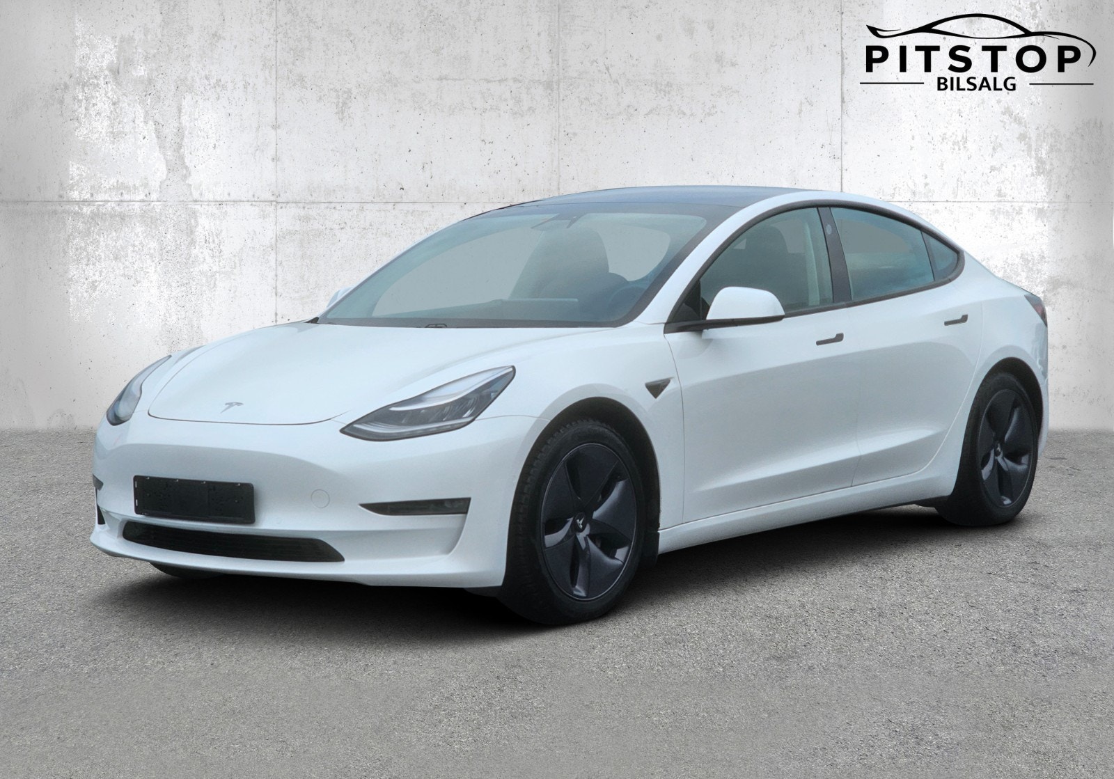 Tesla Model 3 Standard Range Plus, 325ps, 2021