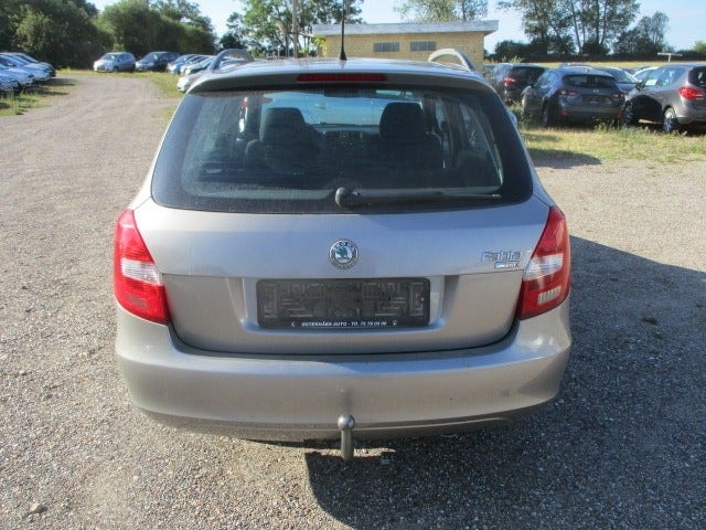 Škoda Fabia Combi 1.6 TDI Manual, 5-trins, 105ps, 2011