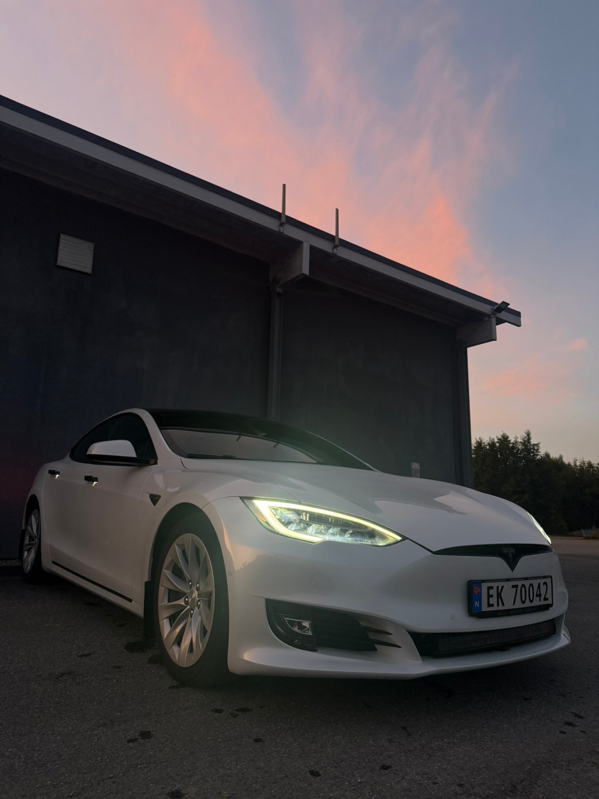 Tesla Model S 75D, 525ps, 2017