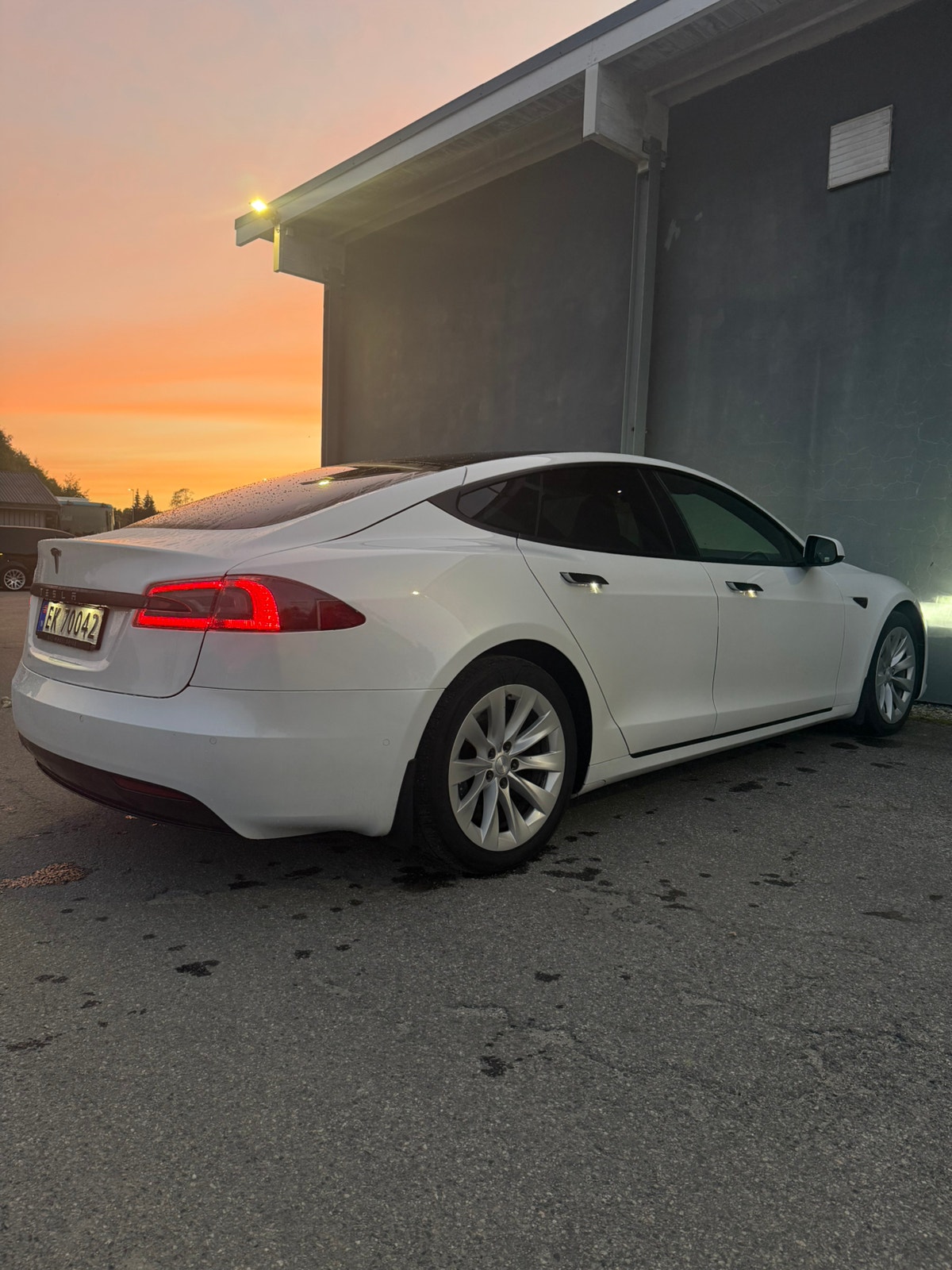 Tesla Model S 75D, 525ps, 2017