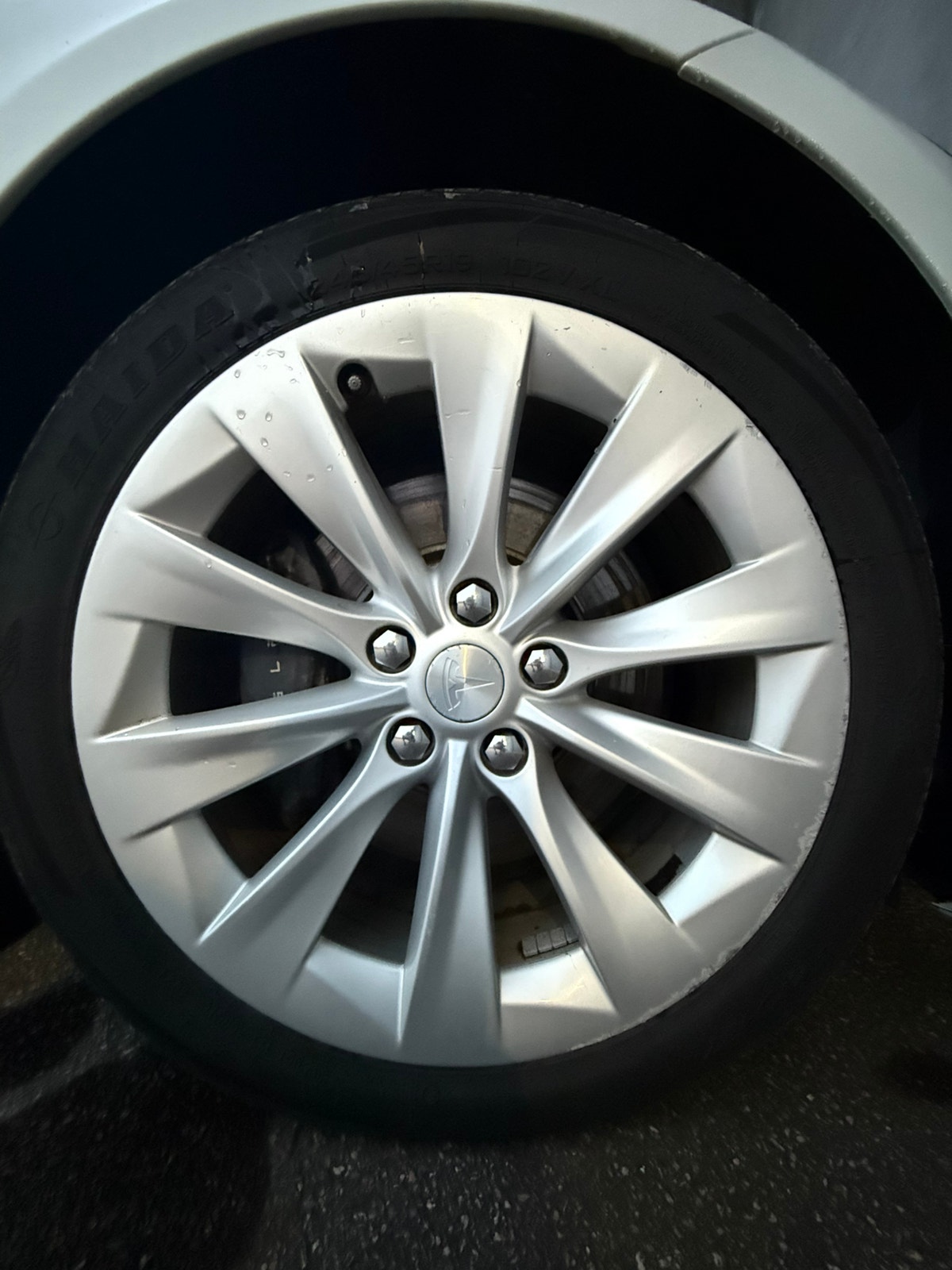 Tesla Model S 75D, 525ps, 2017
