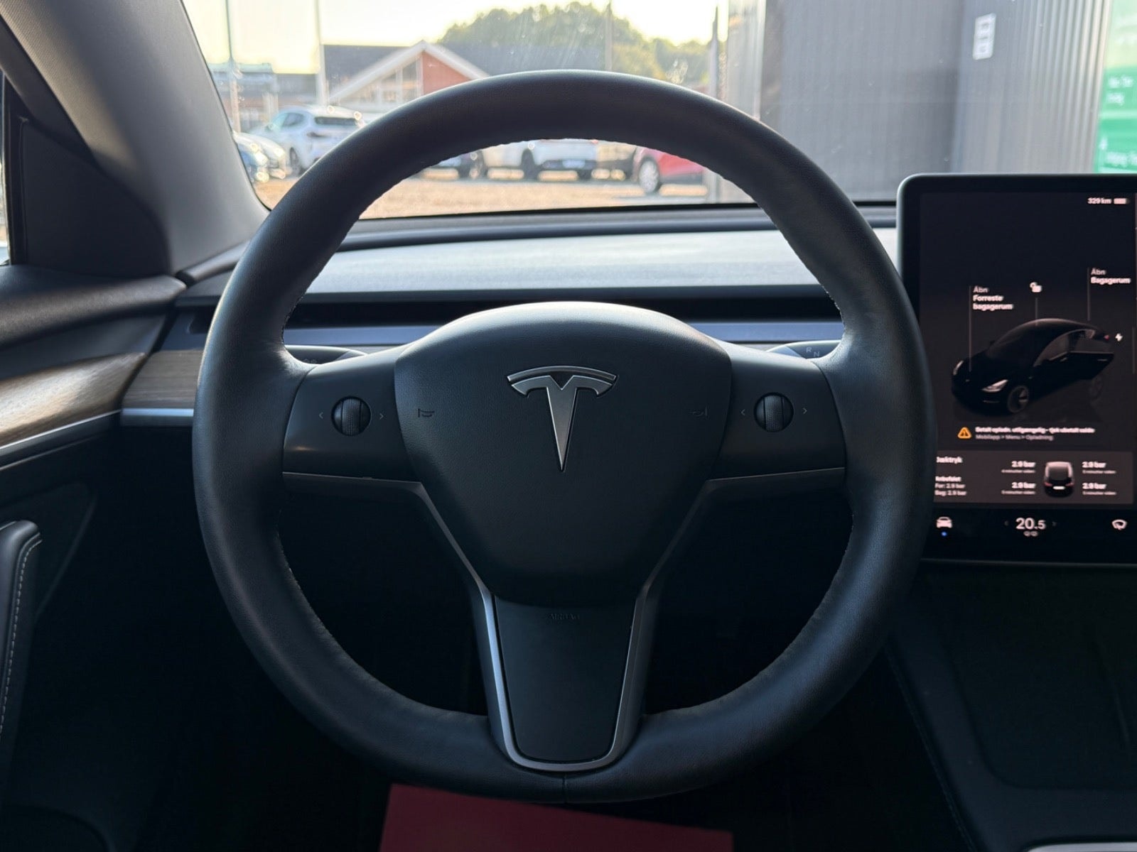 Tesla Model 3 Standard Range, 283hp, 2023