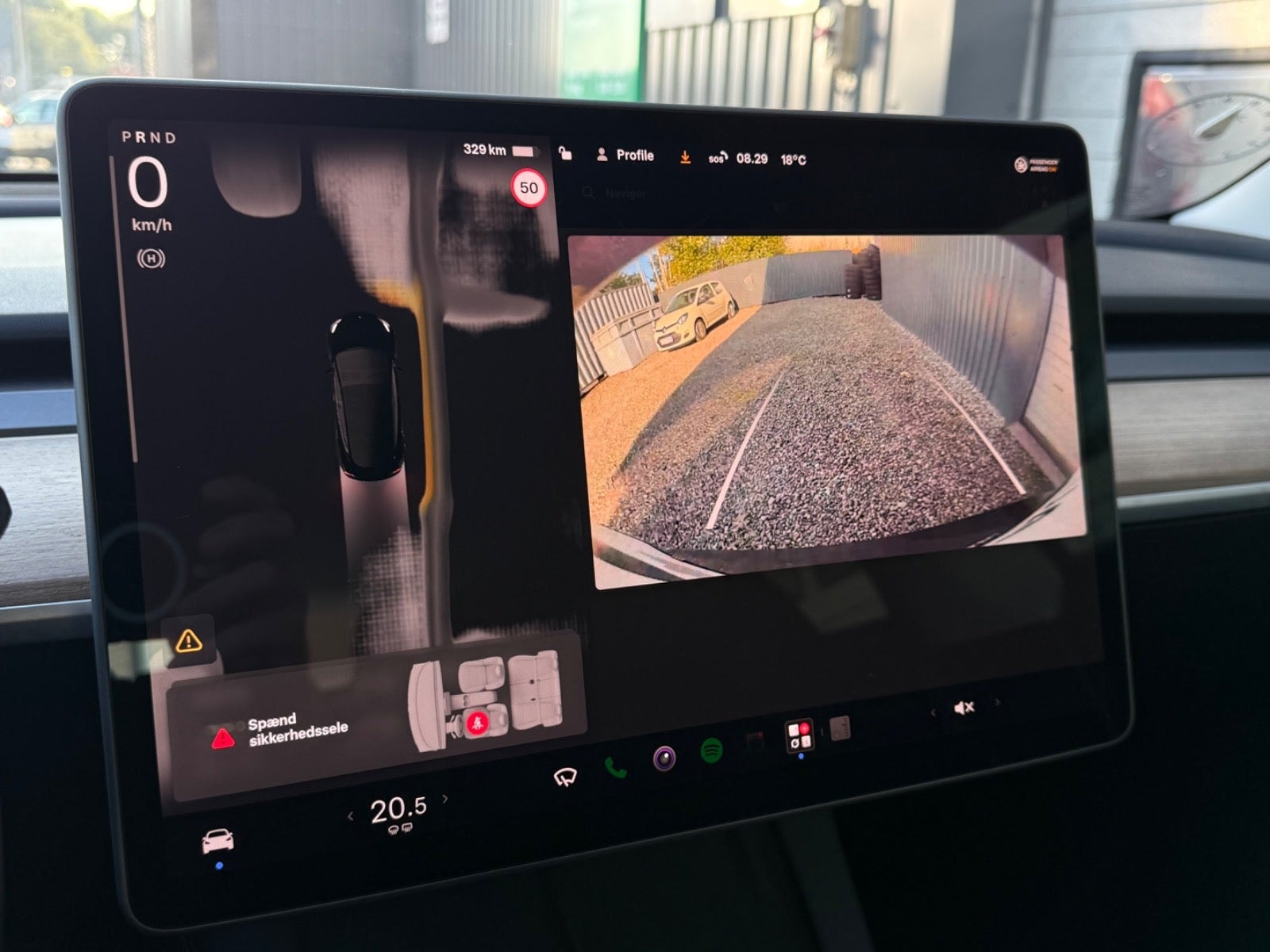 Tesla Model 3 Standard Range, 283hp, 2023