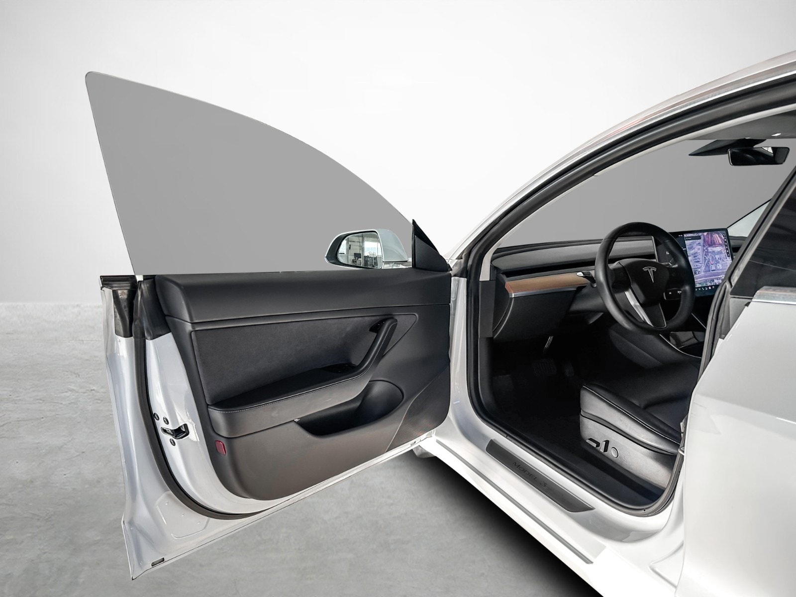 Tesla Model 3 Standard Range Plus, 325hk, 2020