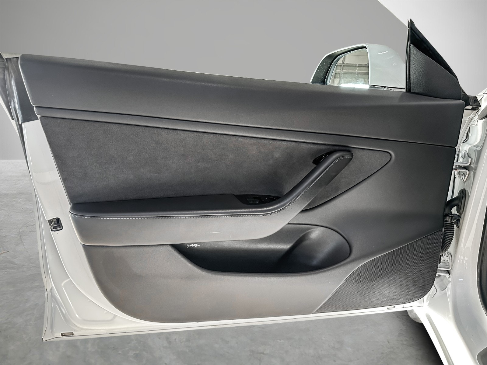 Tesla Model 3 Standard Range Plus, 325hk, 2020