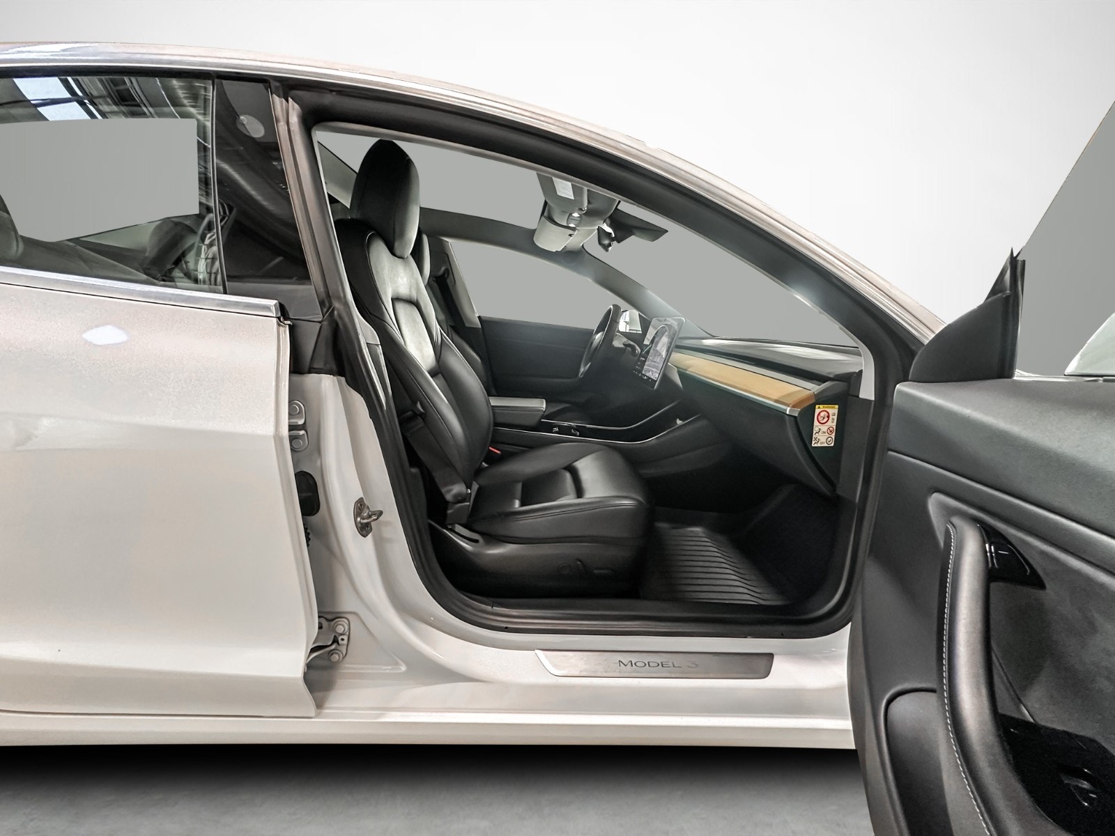 Tesla Model 3 Standard Range Plus, 325hk, 2020