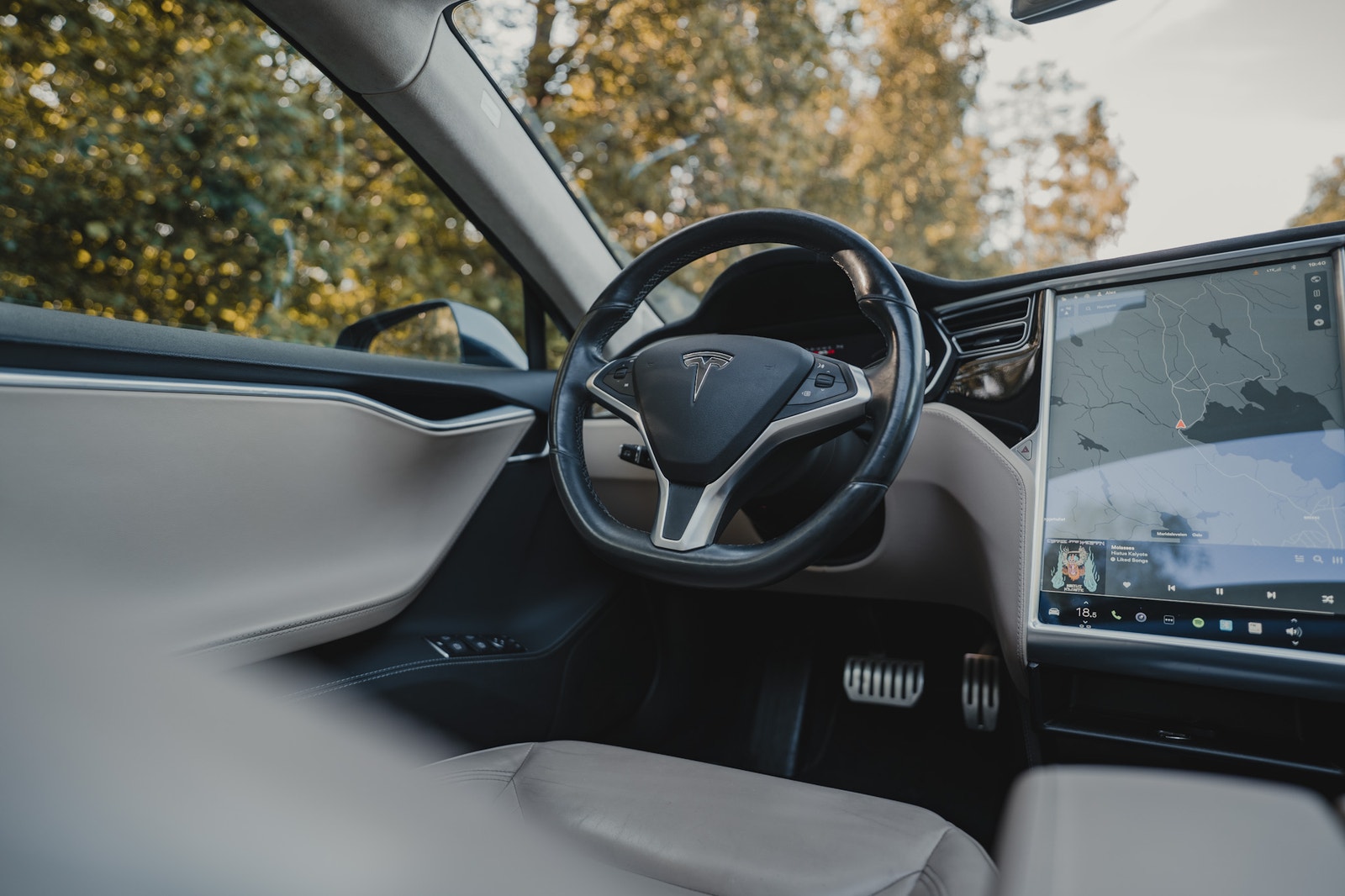Tesla Model S P85D, 511hk, 2015
