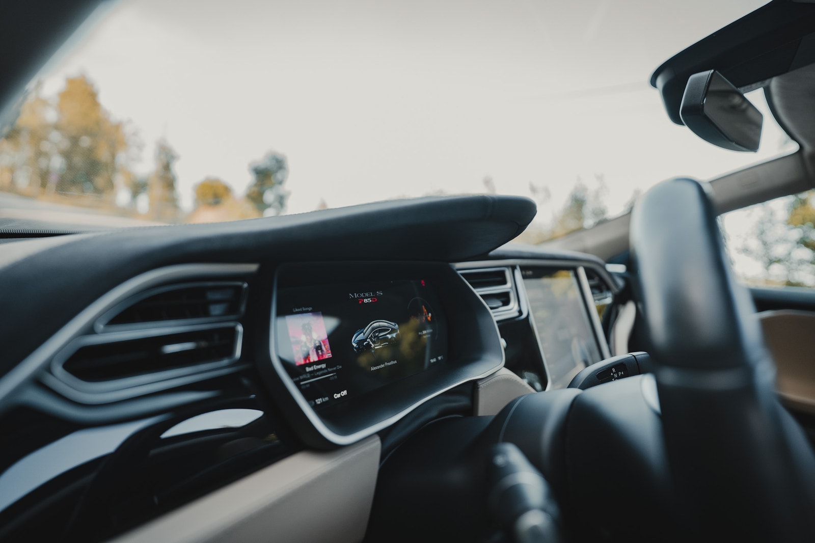 Tesla Model S P85D, 511hk, 2015