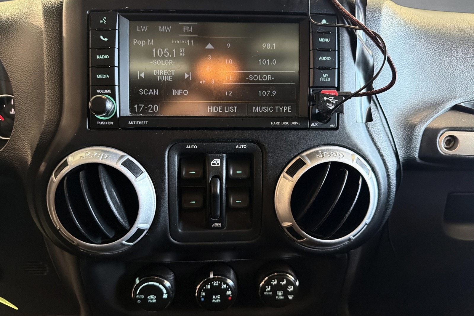 Jeep Wrangler Unlimited 2.8 4WD Automatic, 200hp, 2013