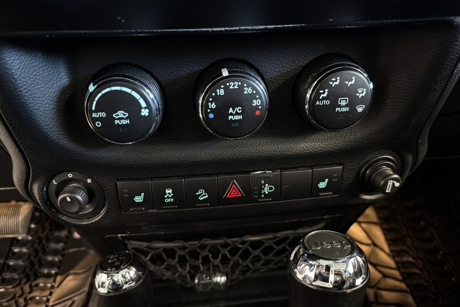 Jeep Wrangler Unlimited 2.8 4WD Automatic, 200hp, 2013