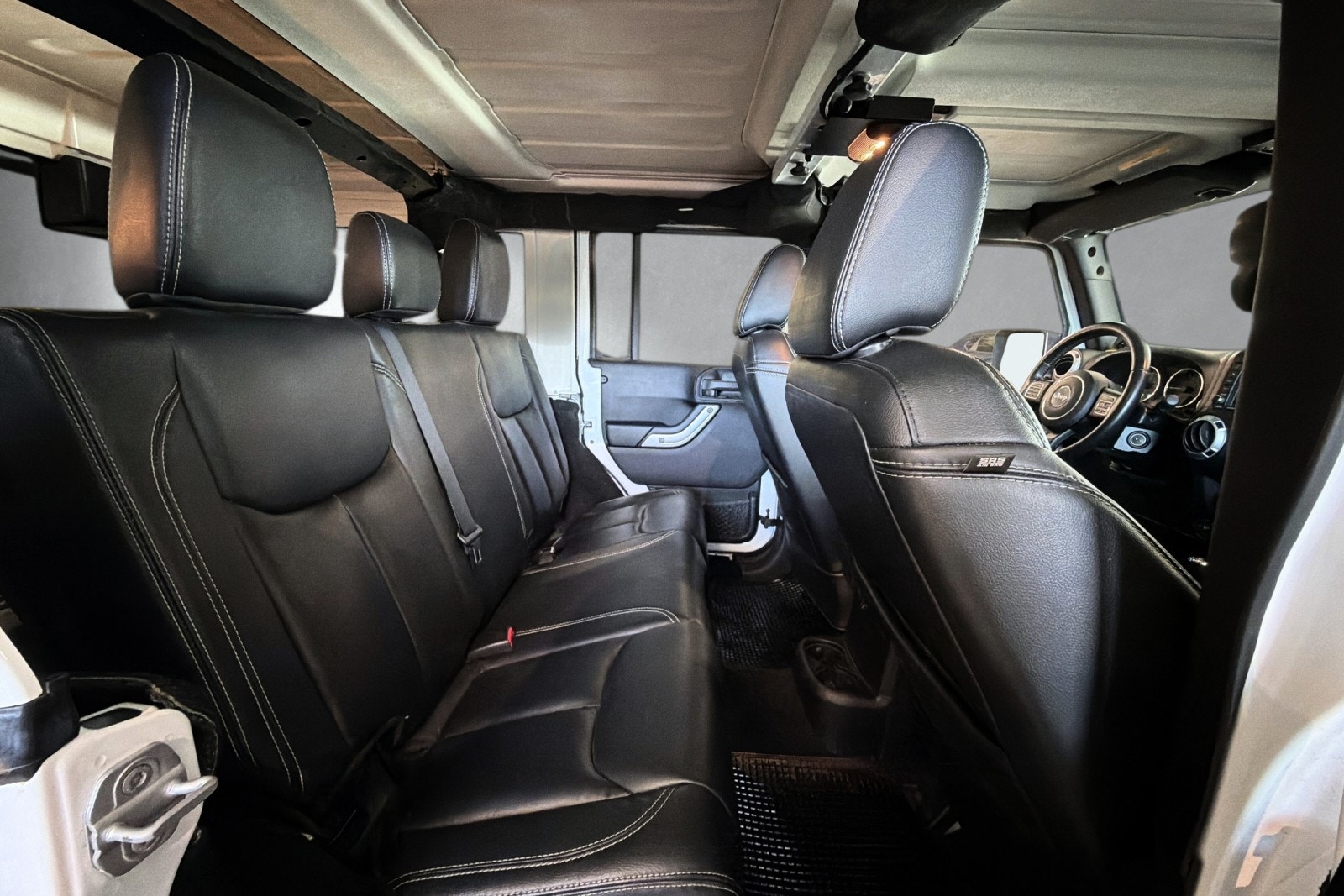 Jeep Wrangler Unlimited 2.8 4WD Automatic, 200hp, 2013
