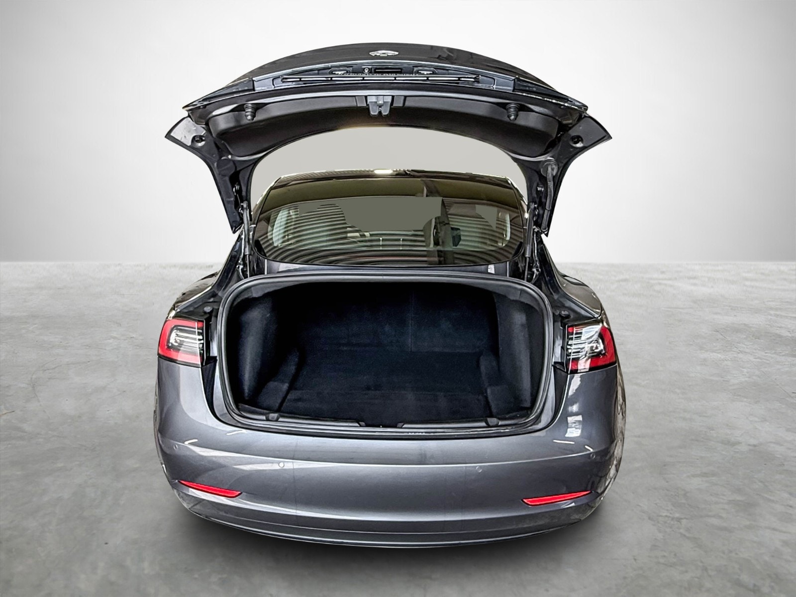 Tesla Model 3 Standard Range Plus, 325hk, 2020