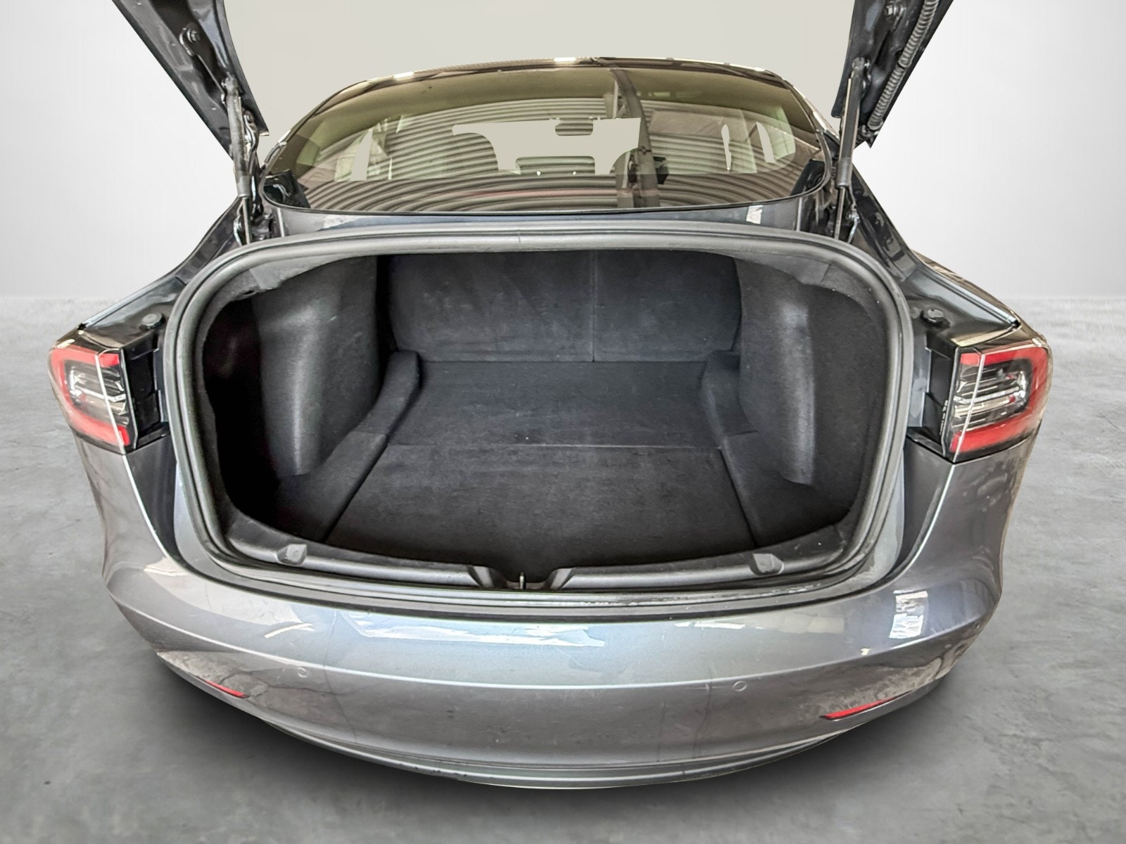 Tesla Model 3 Standard Range Plus, 325hk, 2020