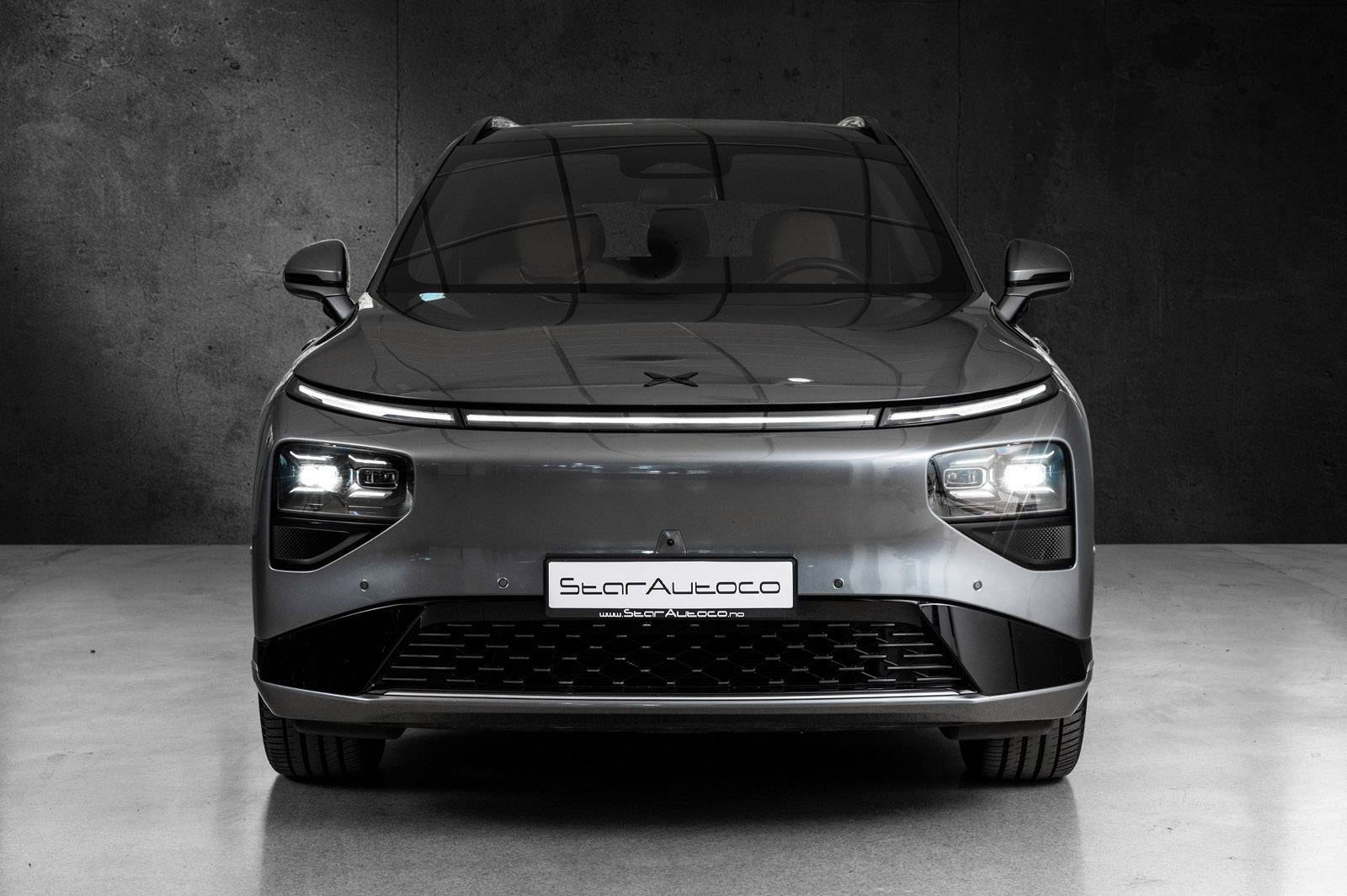 XPENG G9 Performance, 551ps, 2024