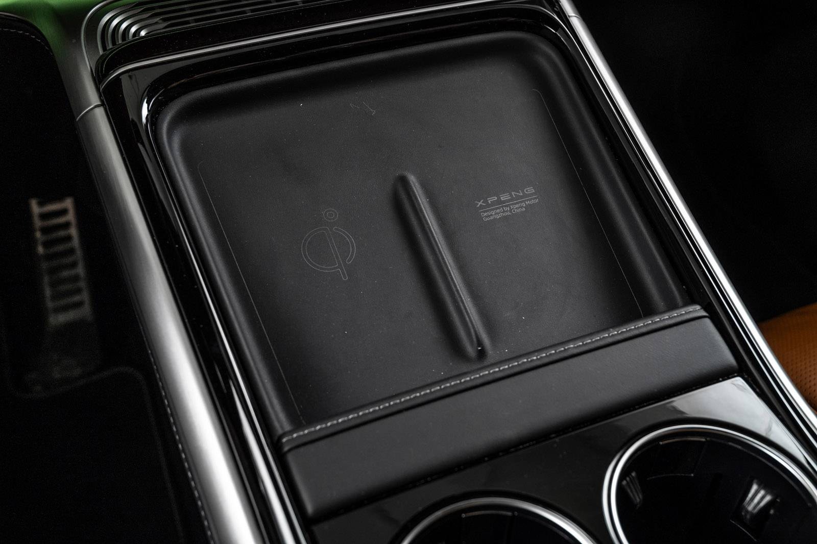 XPENG G9 Performance, 551ps, 2024
