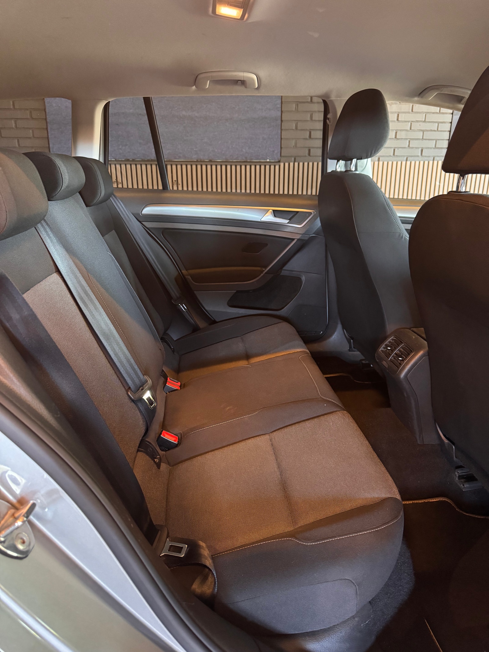 Volkswagen Golf Variant 1.6 TDI DPF BlueMotion Manual, 6-trins, 110ps, 2015