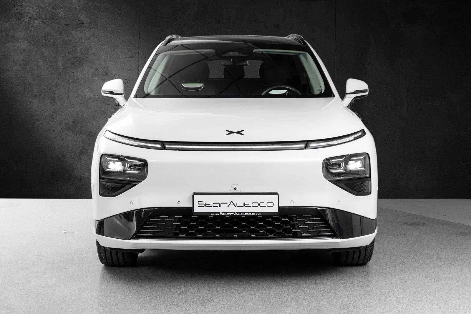 XPENG G9 Performance, 551ps, 2023