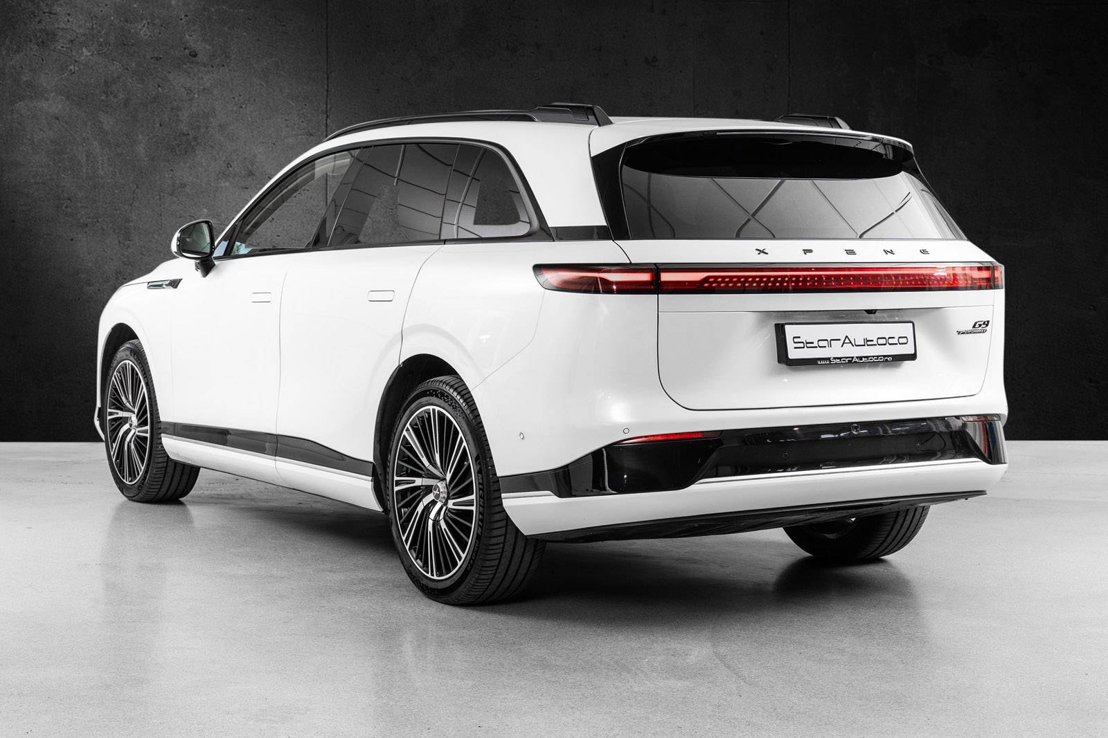 XPENG G9 Performance, 551ps, 2023